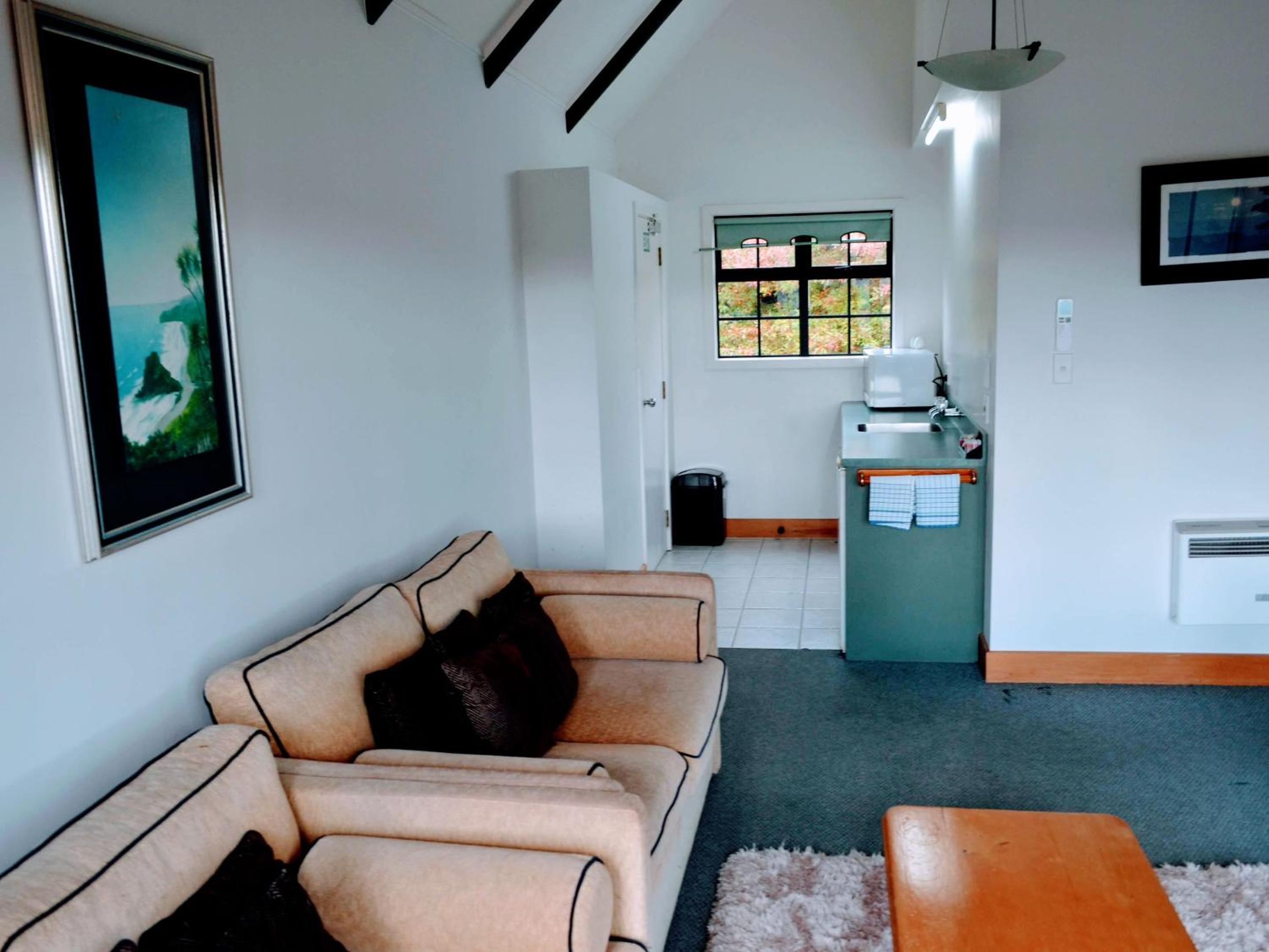 Two-Bedroom Suite photo 3