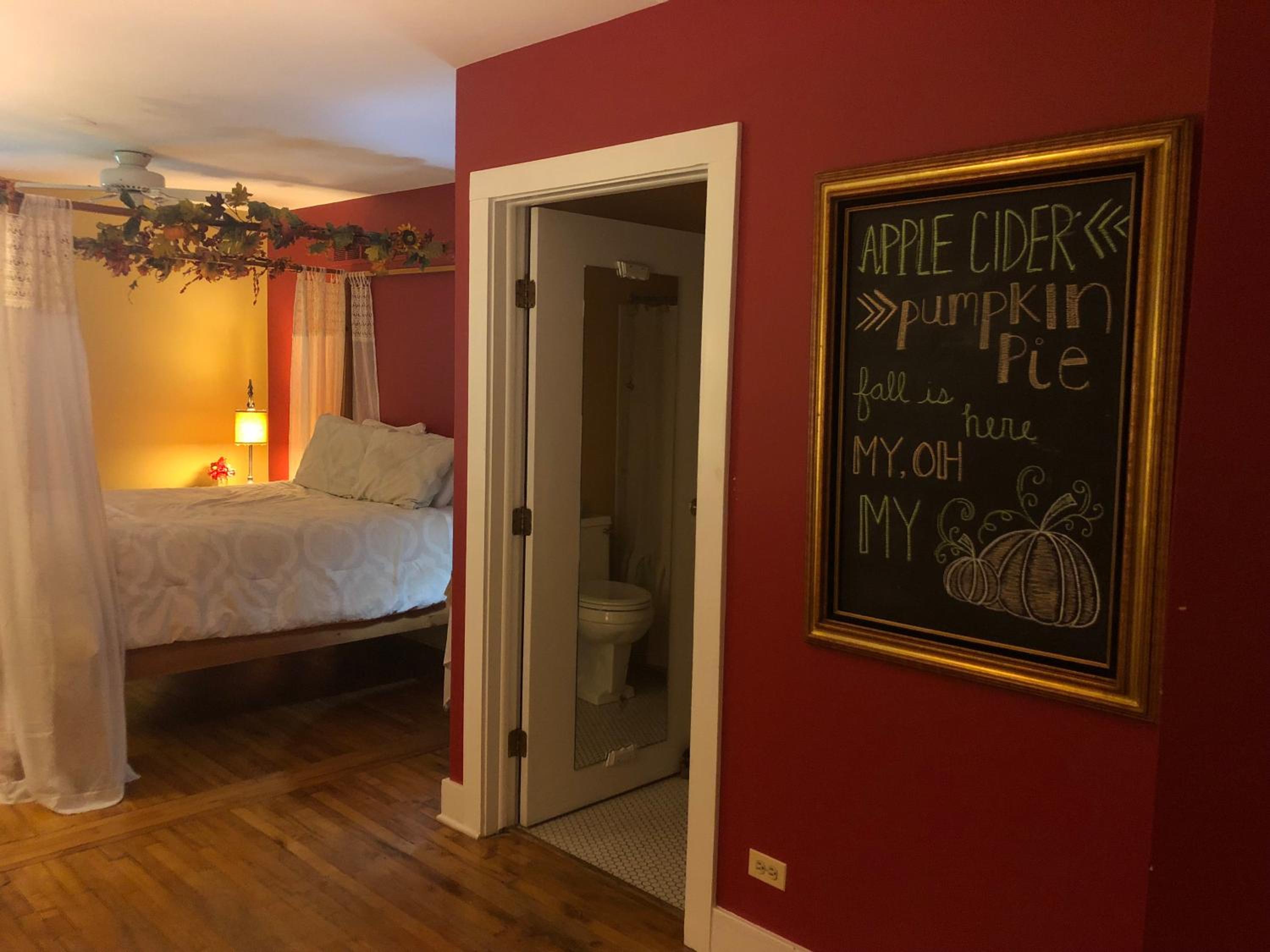 Standard Queen Room photo 3