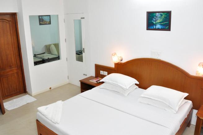 Premium Double or Twin Room photo 3