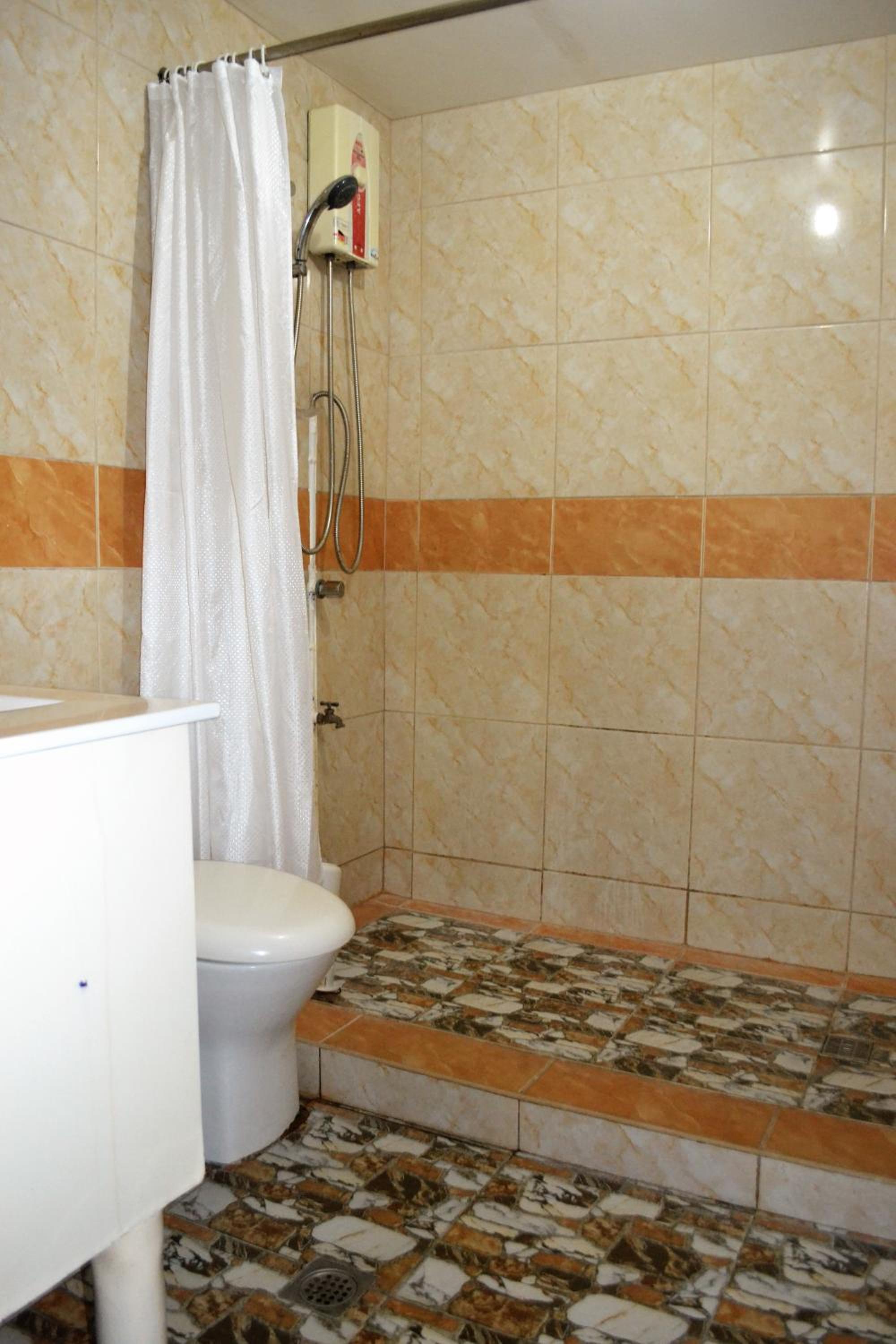 Family Two-Bedroom Apartment with View photo 3