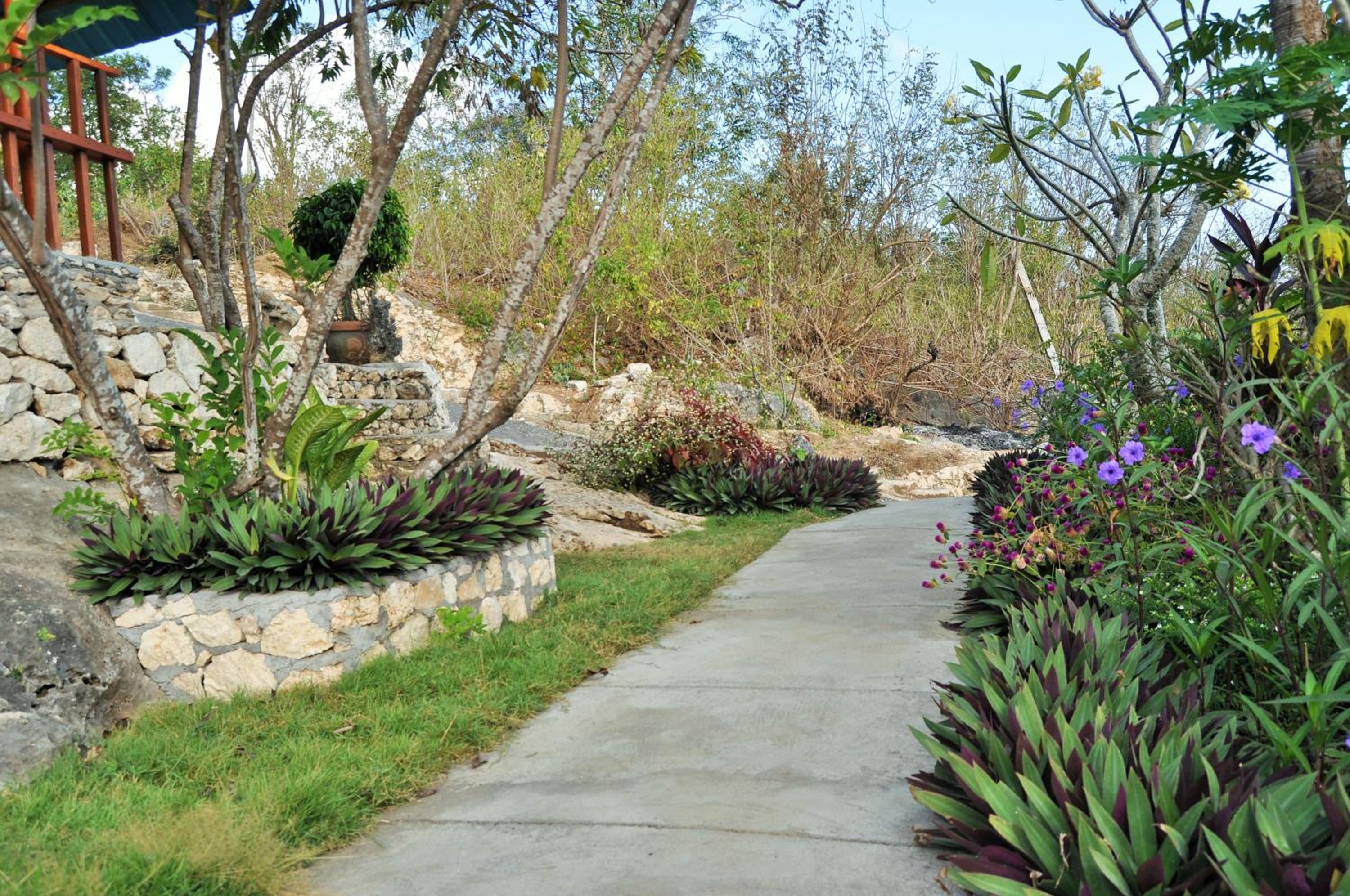 Deluxe Bungalow with Ocean and Agung Mount View - Photo 70