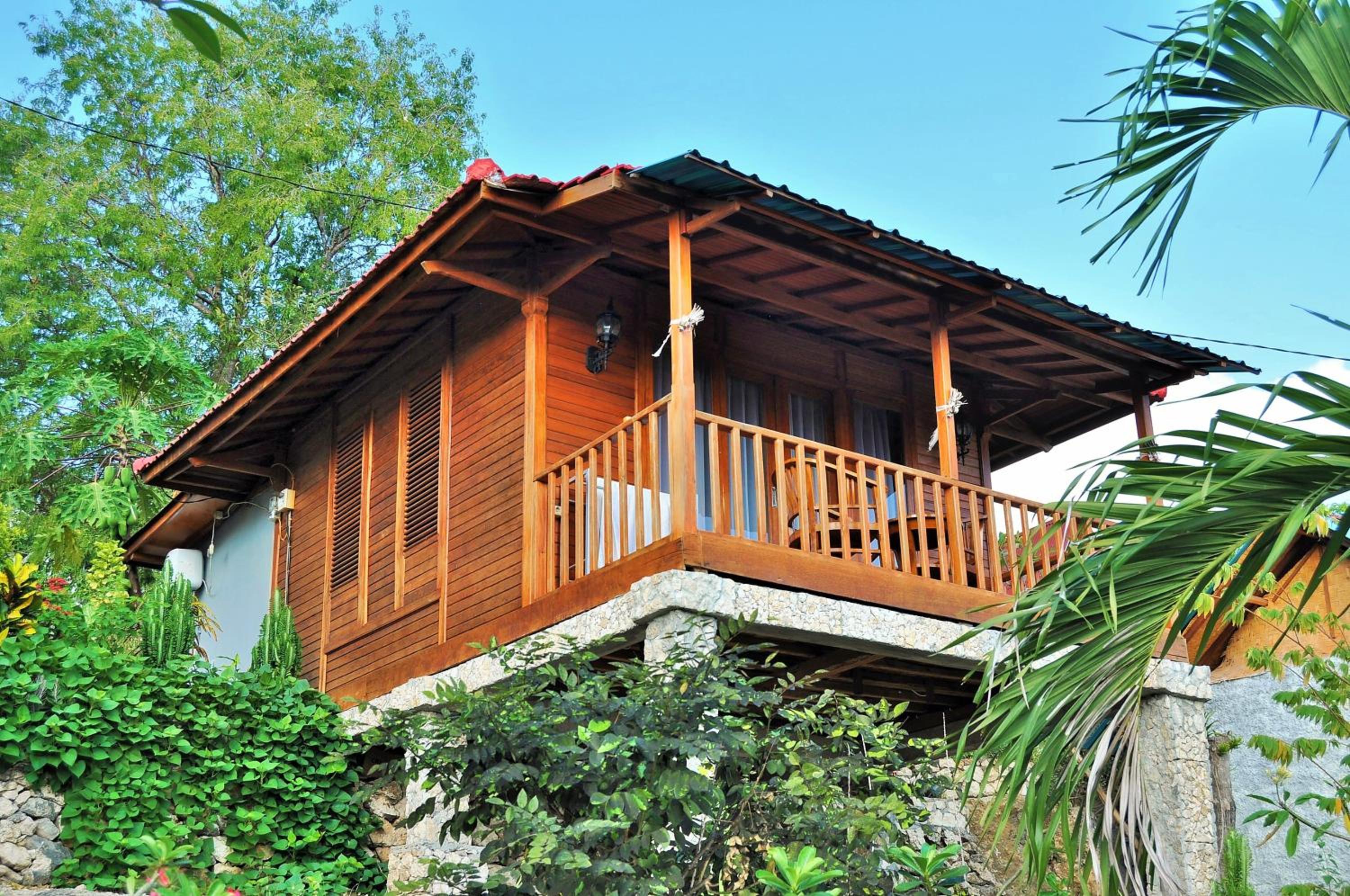 Deluxe Bungalow with Ocean and Agung Mount View - Photo 55