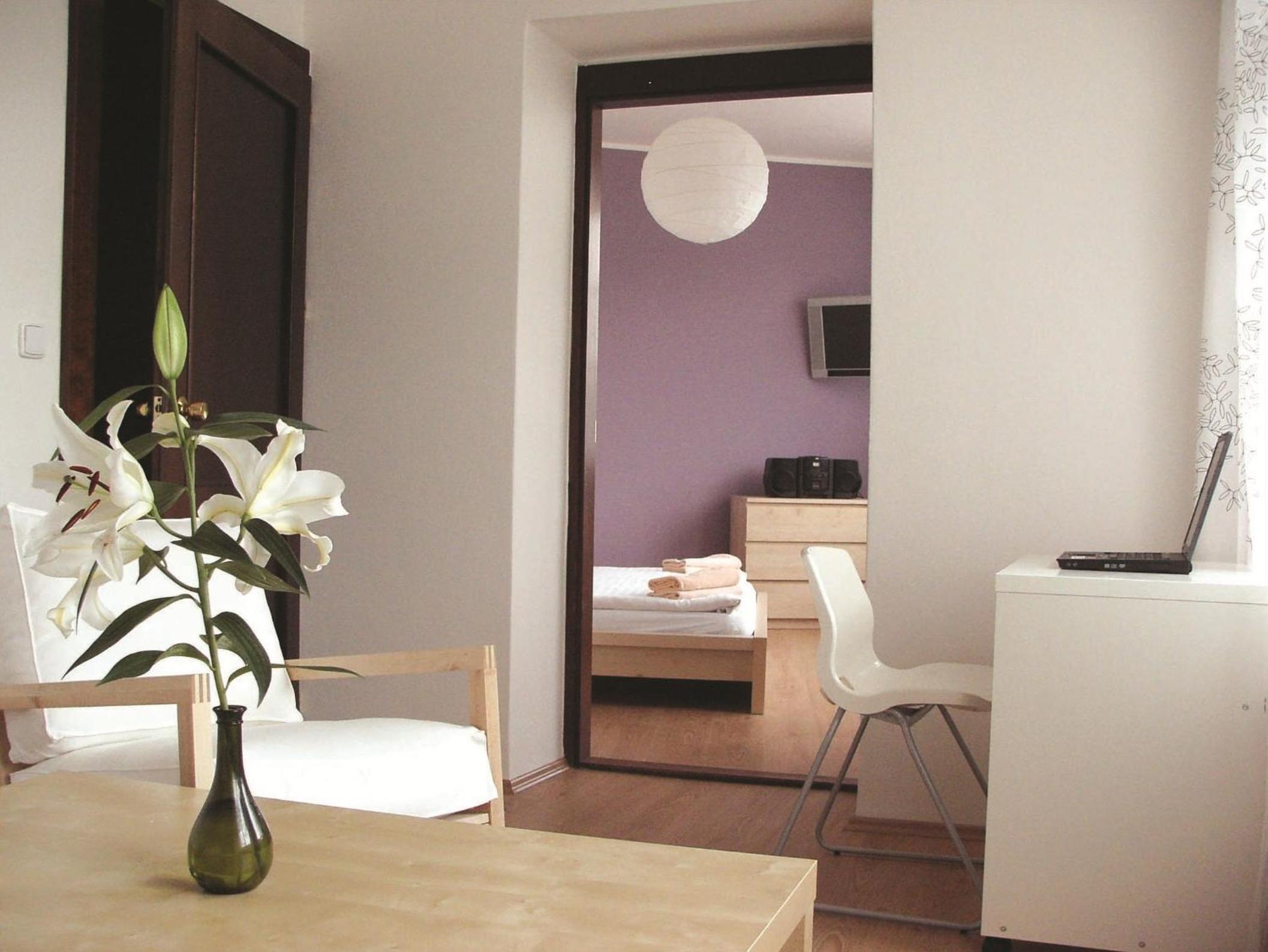 Apartment - Photo 2
