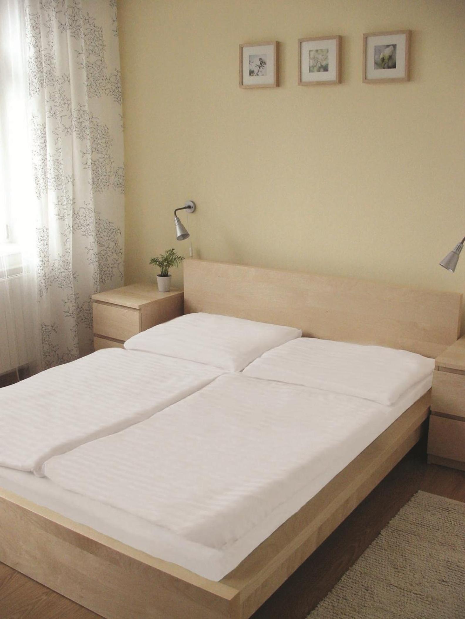 Double or Twin Room - Photo 8