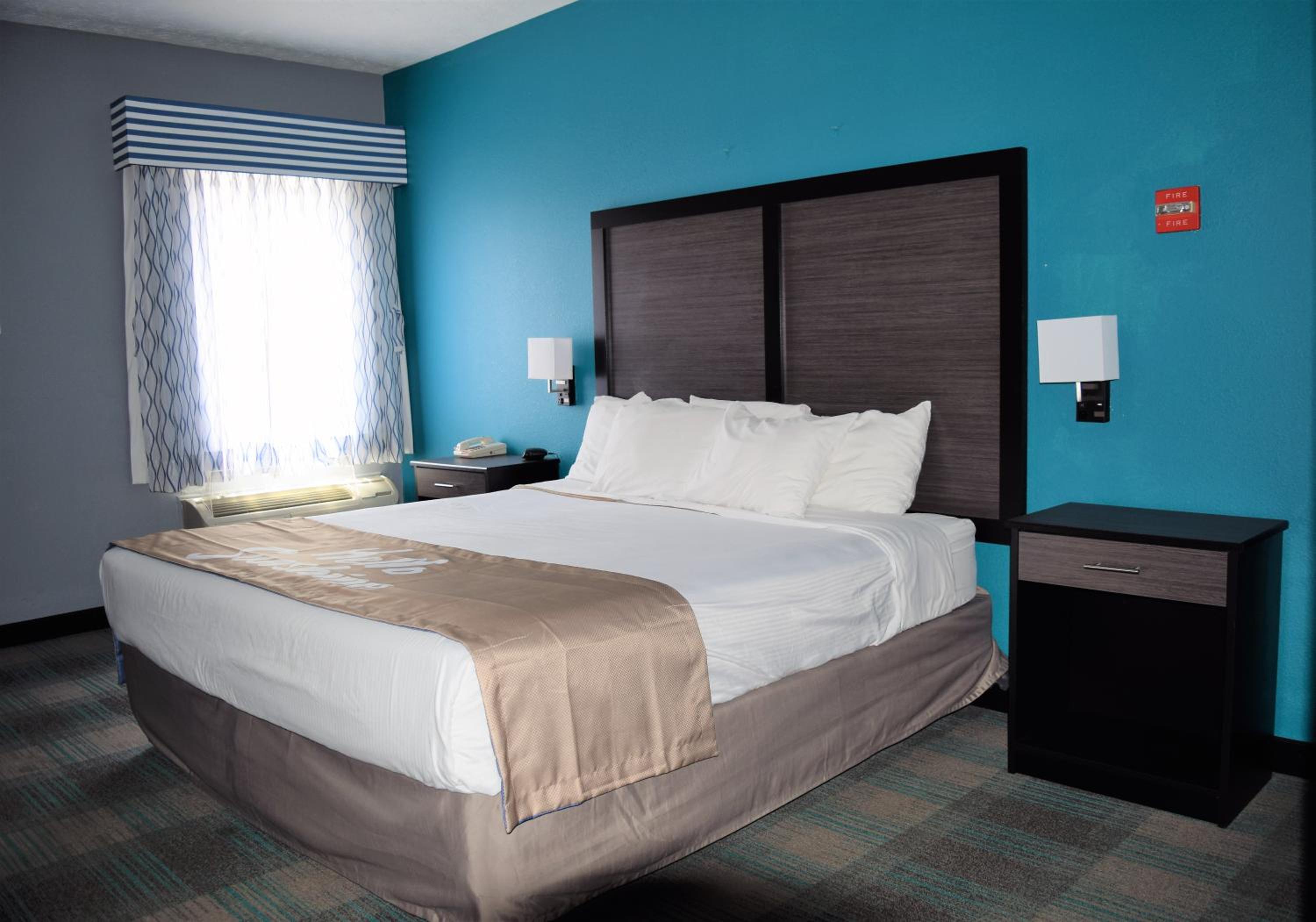 King Room - Disability Access/Non-Smoking - Photo 2
