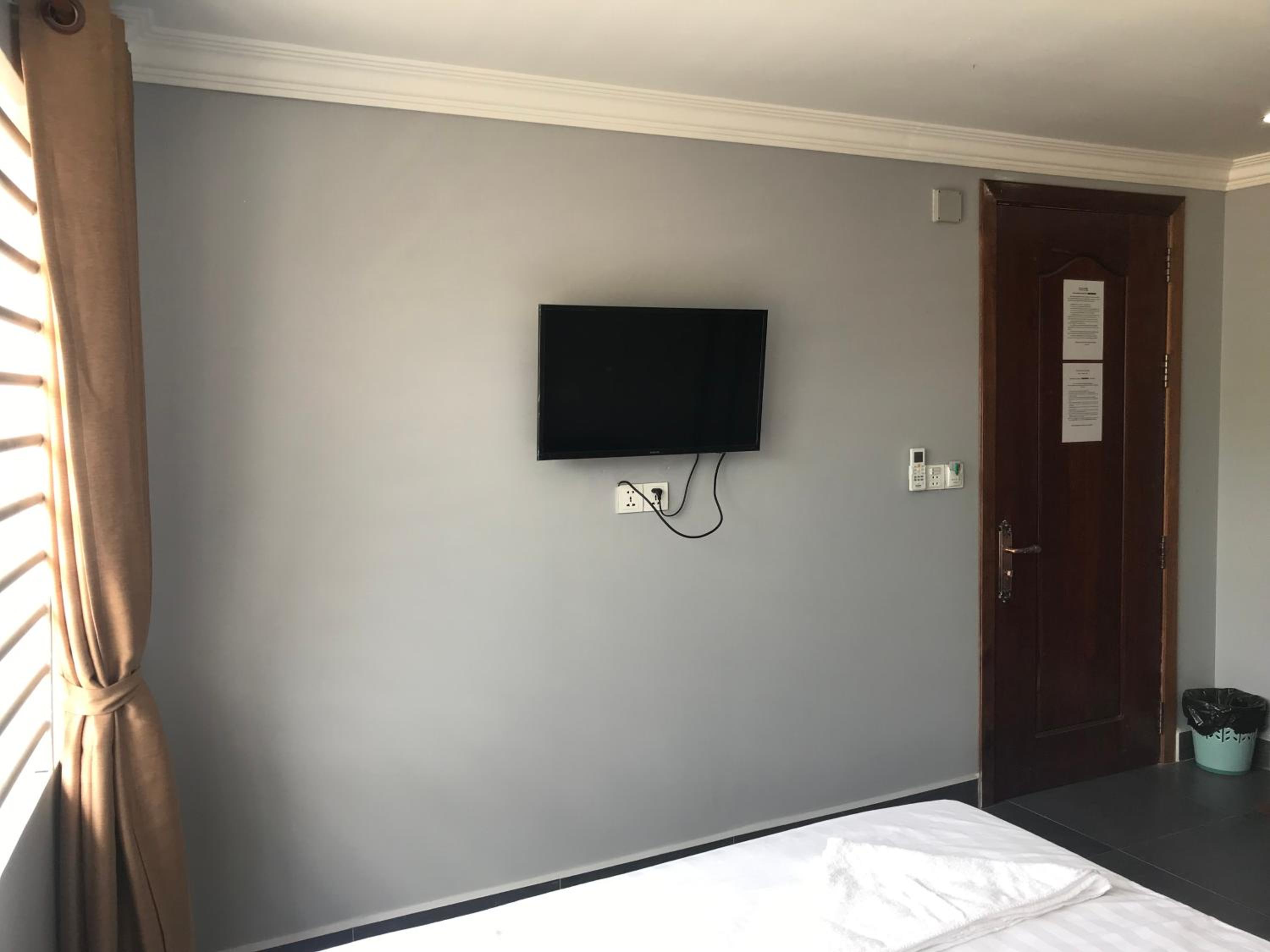 Standard Double Room - Photo 6