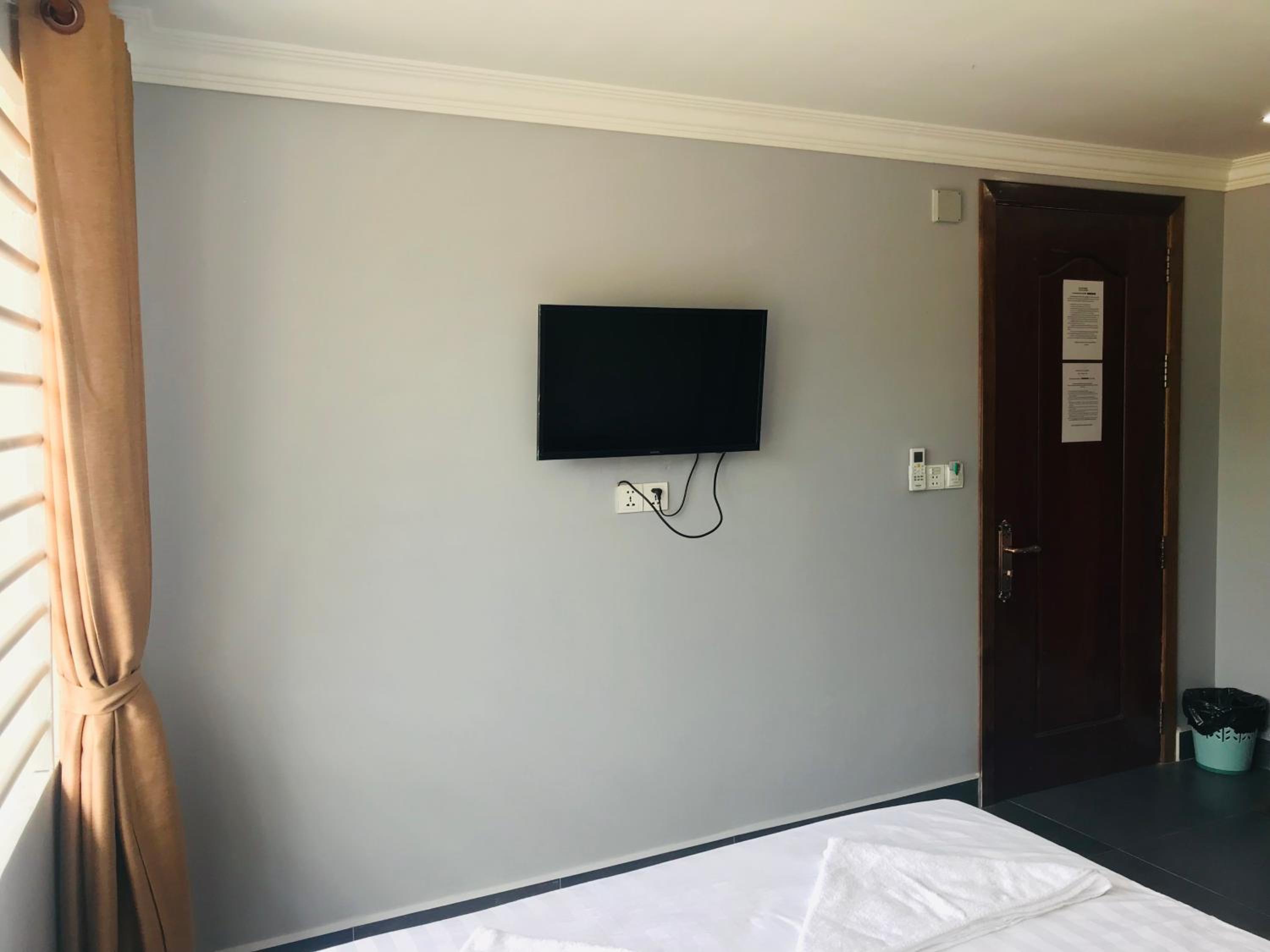 Standard Double Room - Photo 3
