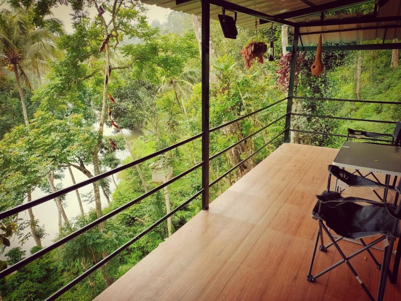Double Room - Photo 7