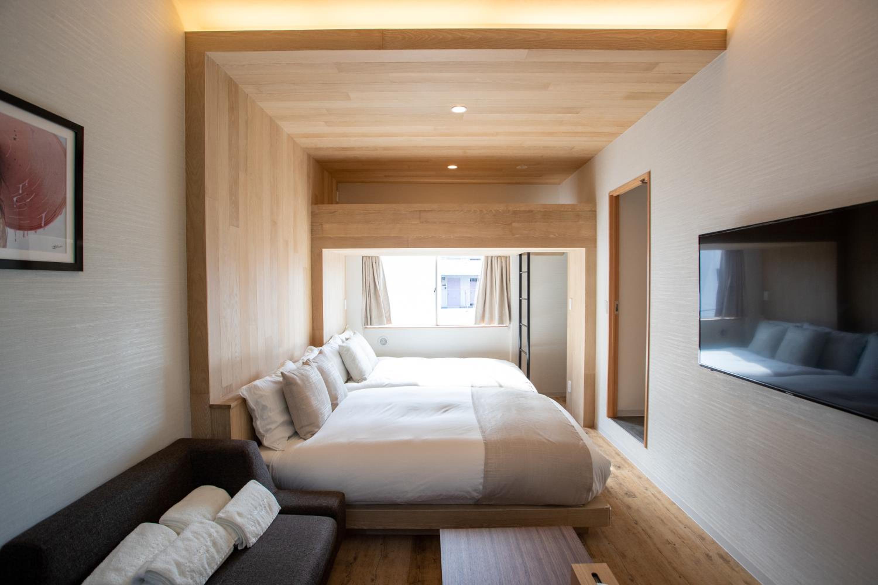 Superior Twin Room with Sofa Bed Max6 Comfort3 photo 3
