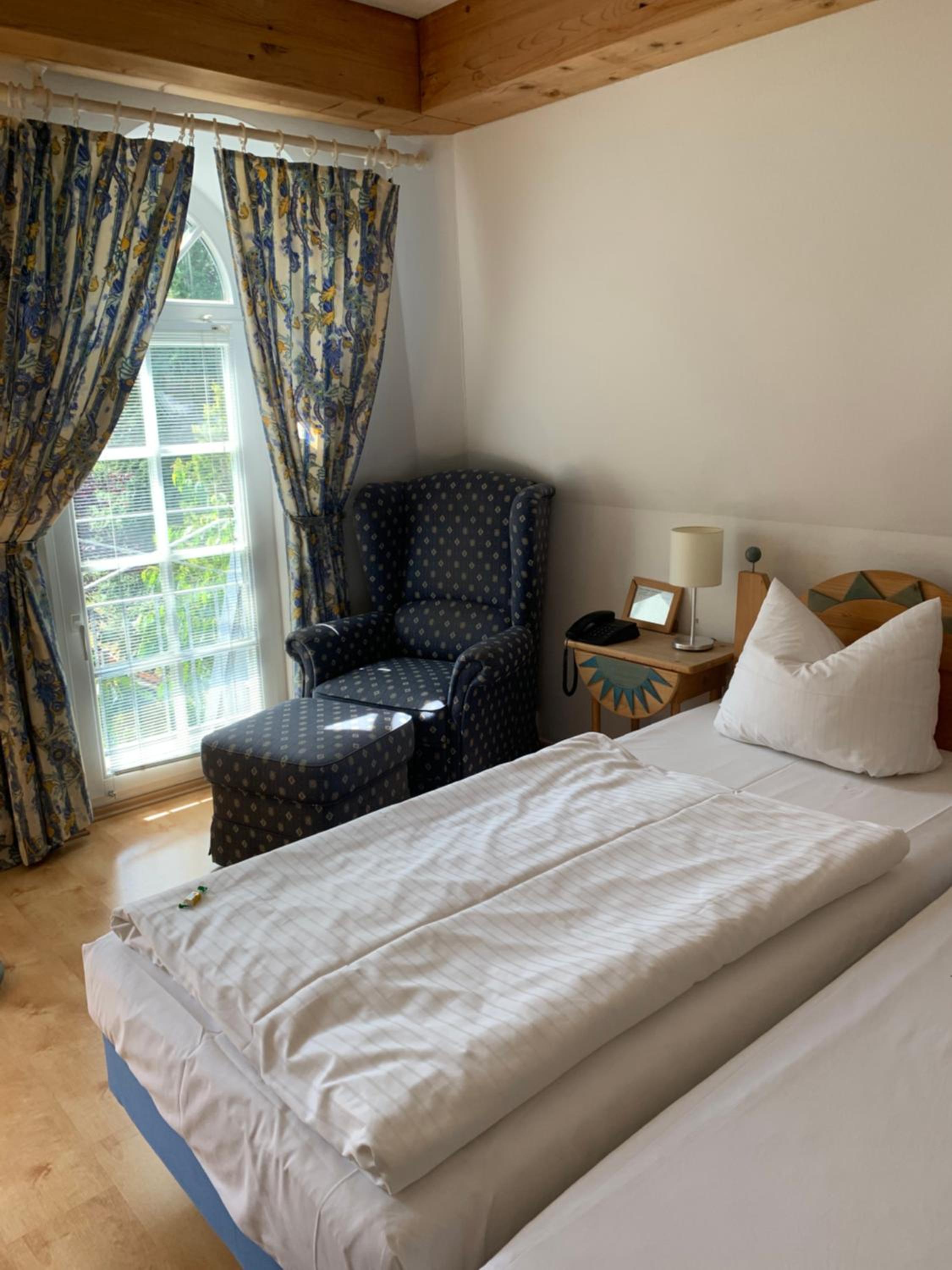 Single Room photo 2