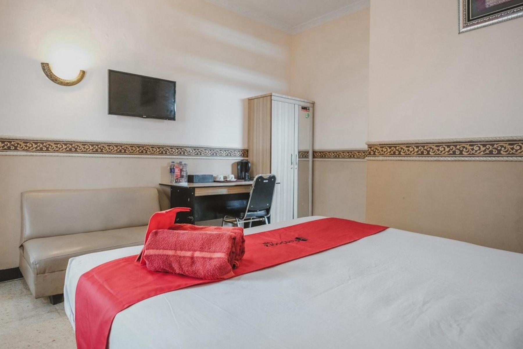 Double Room - Photo 2