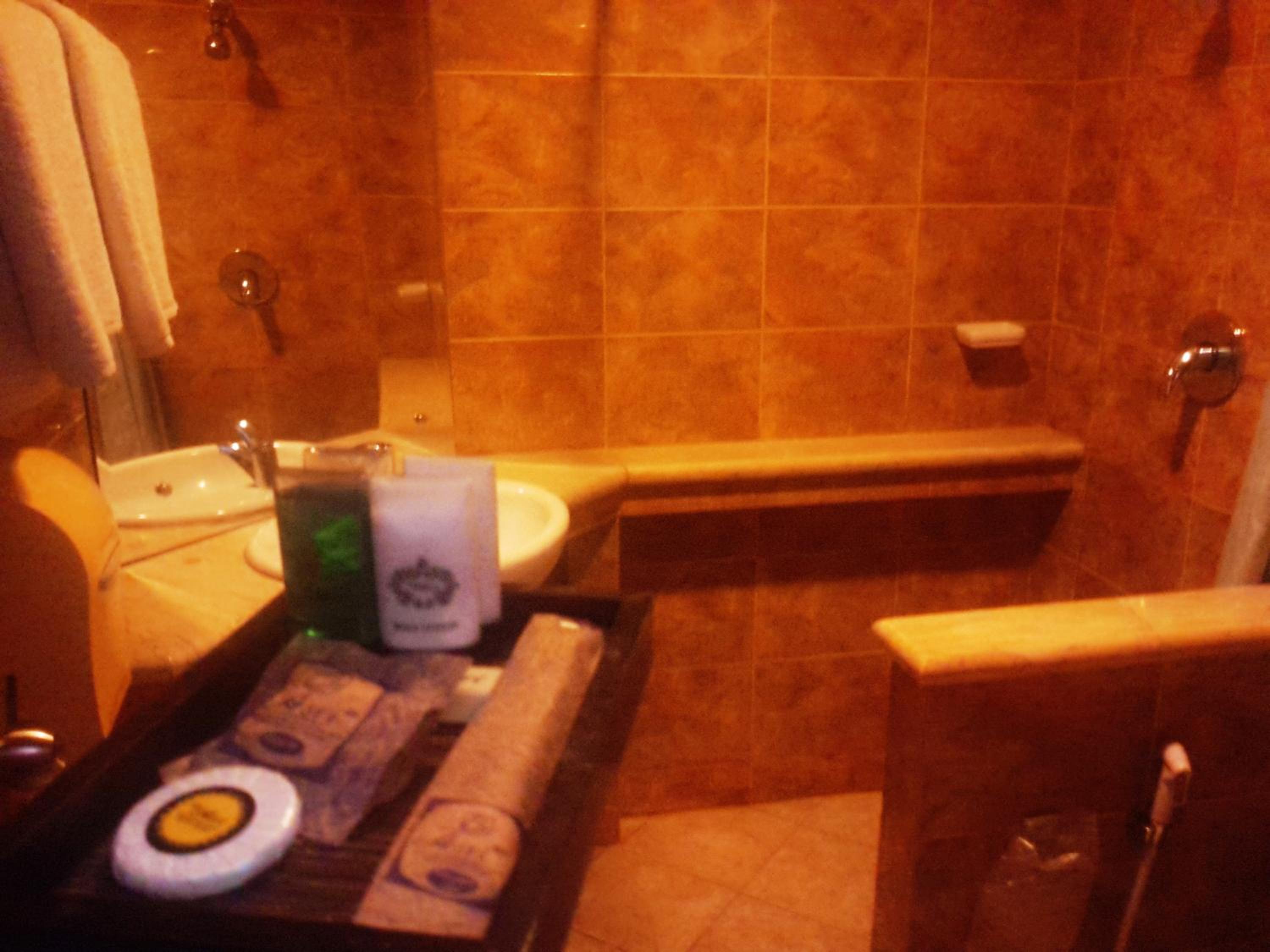 Superior Twin Room - Photo 4