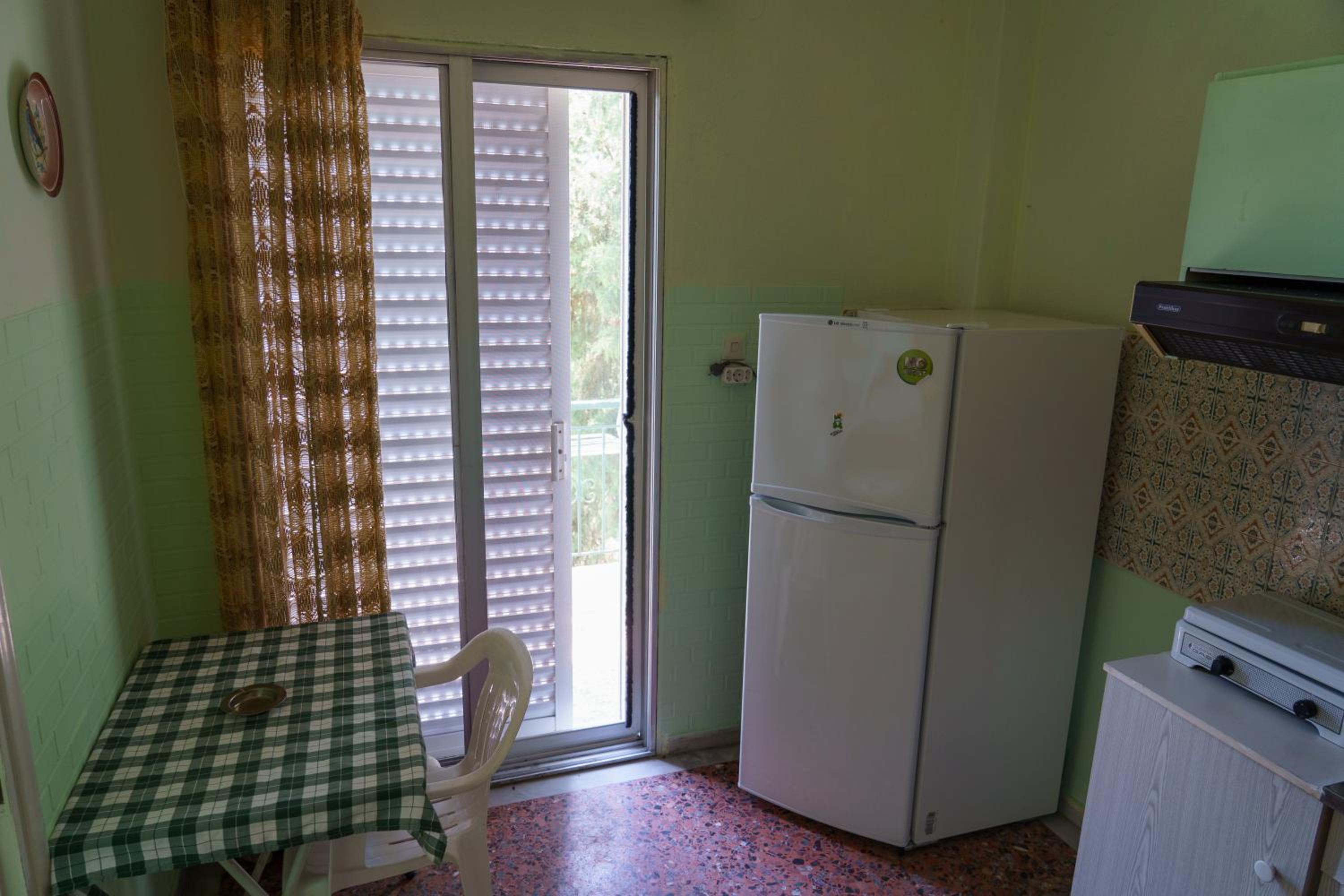 One-Bedroom Apartment with Balcony - Photo 10