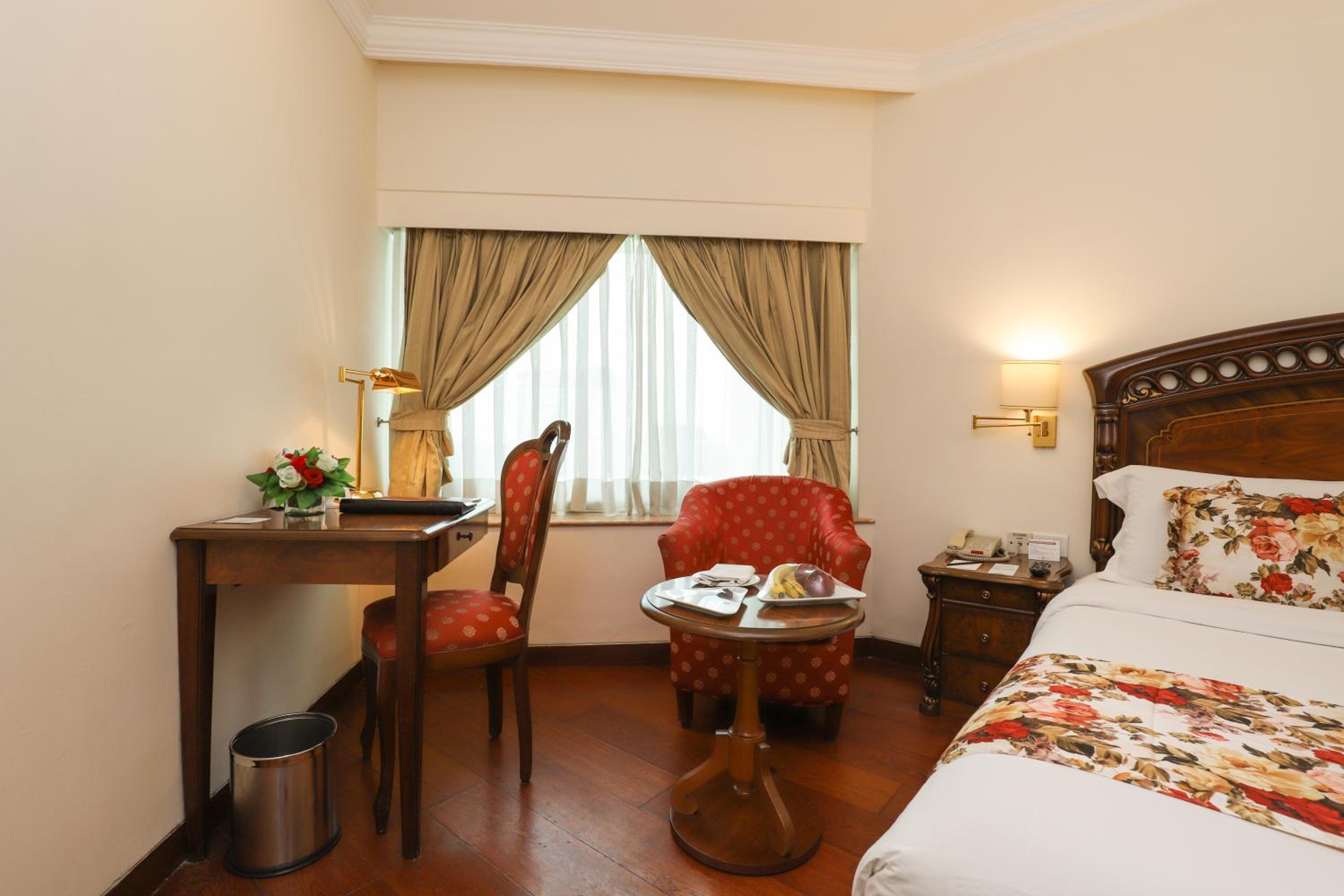 Standard Double Room - 15% Discount on Food & Soft Beverages