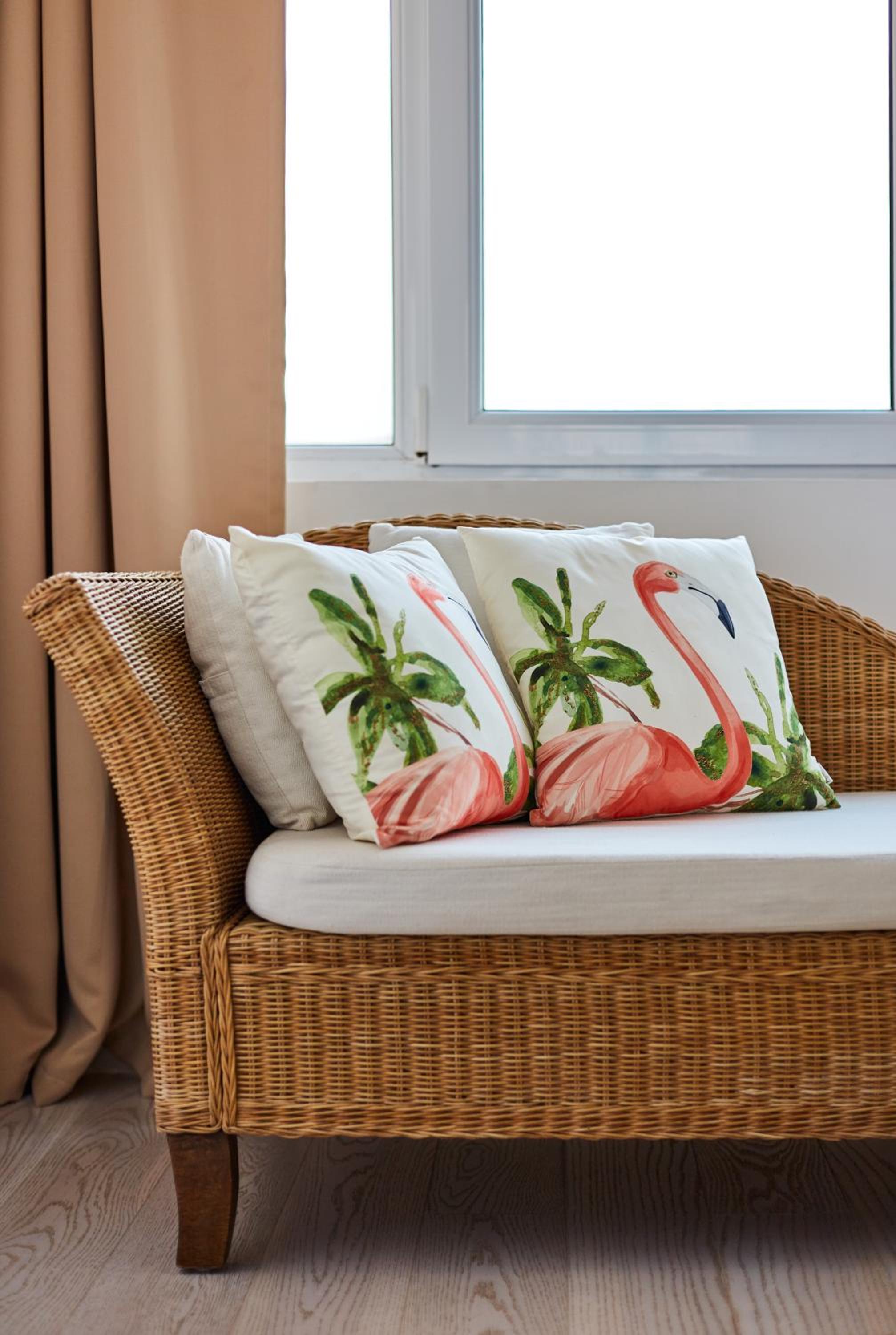 Two-Bedroom Apartment with Sea View - Photo 28