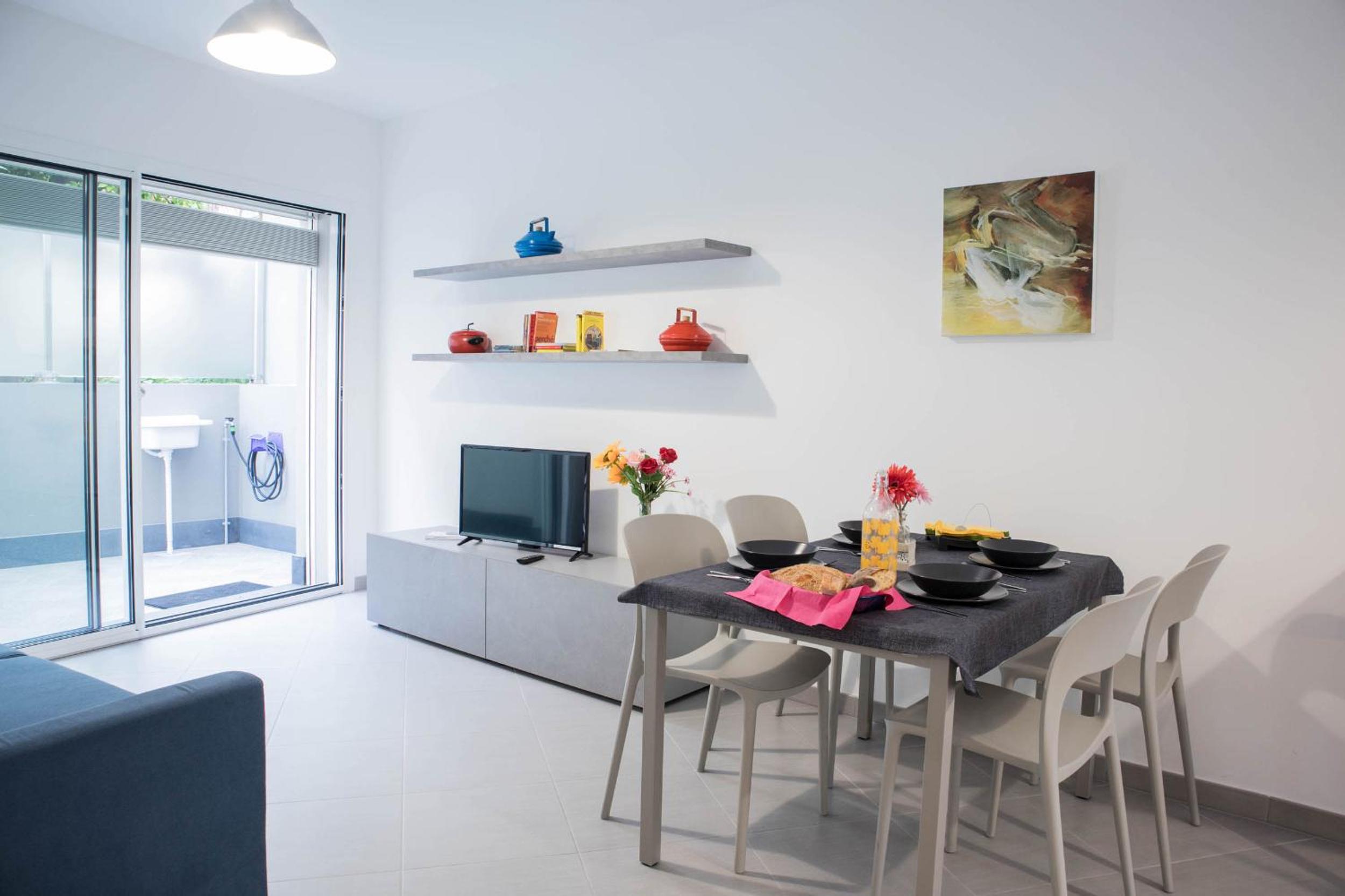 Apartment - Ground Floor photo 2