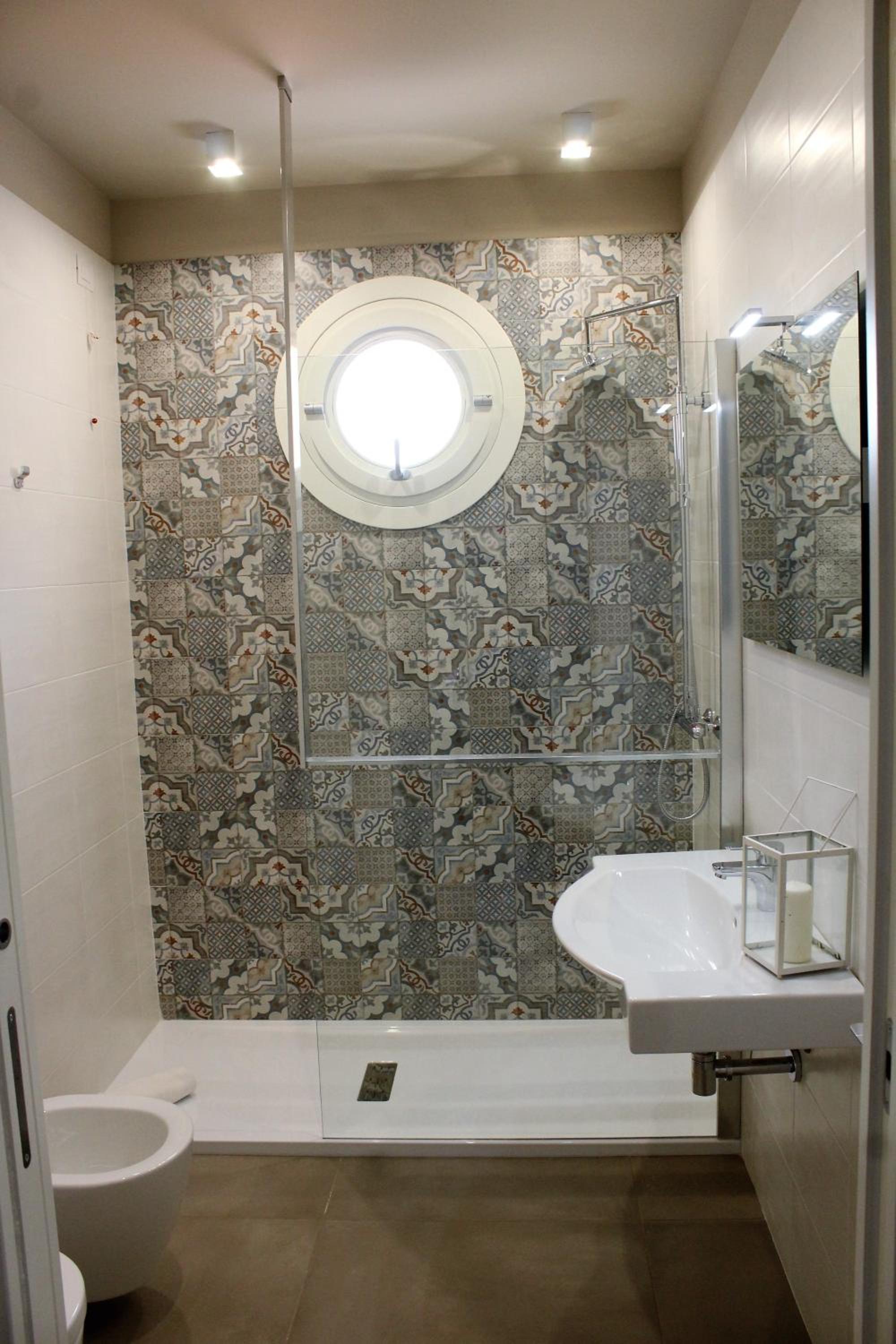 Studio Apartment with Sea View (3th Floor) - Photo 18