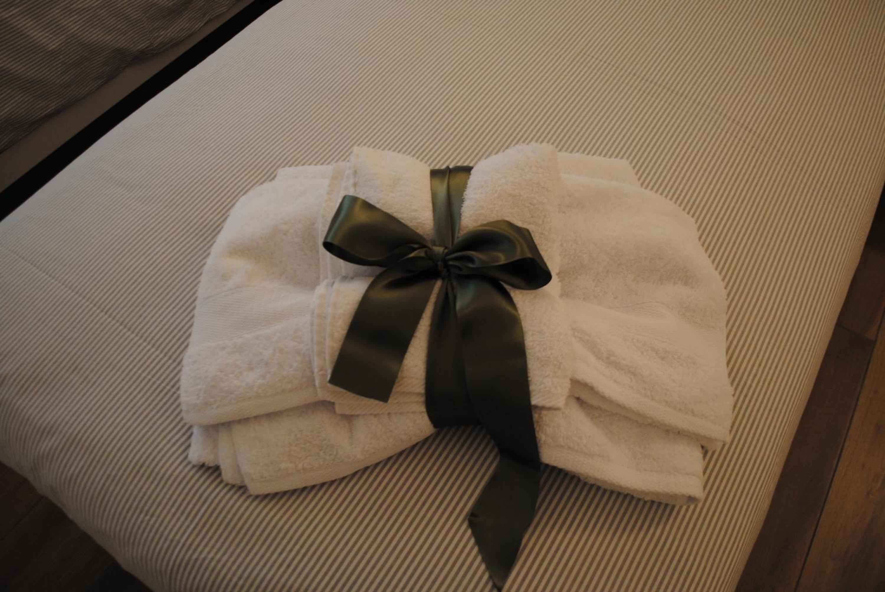 Double or Twin Room with Private Bathroom photo 3