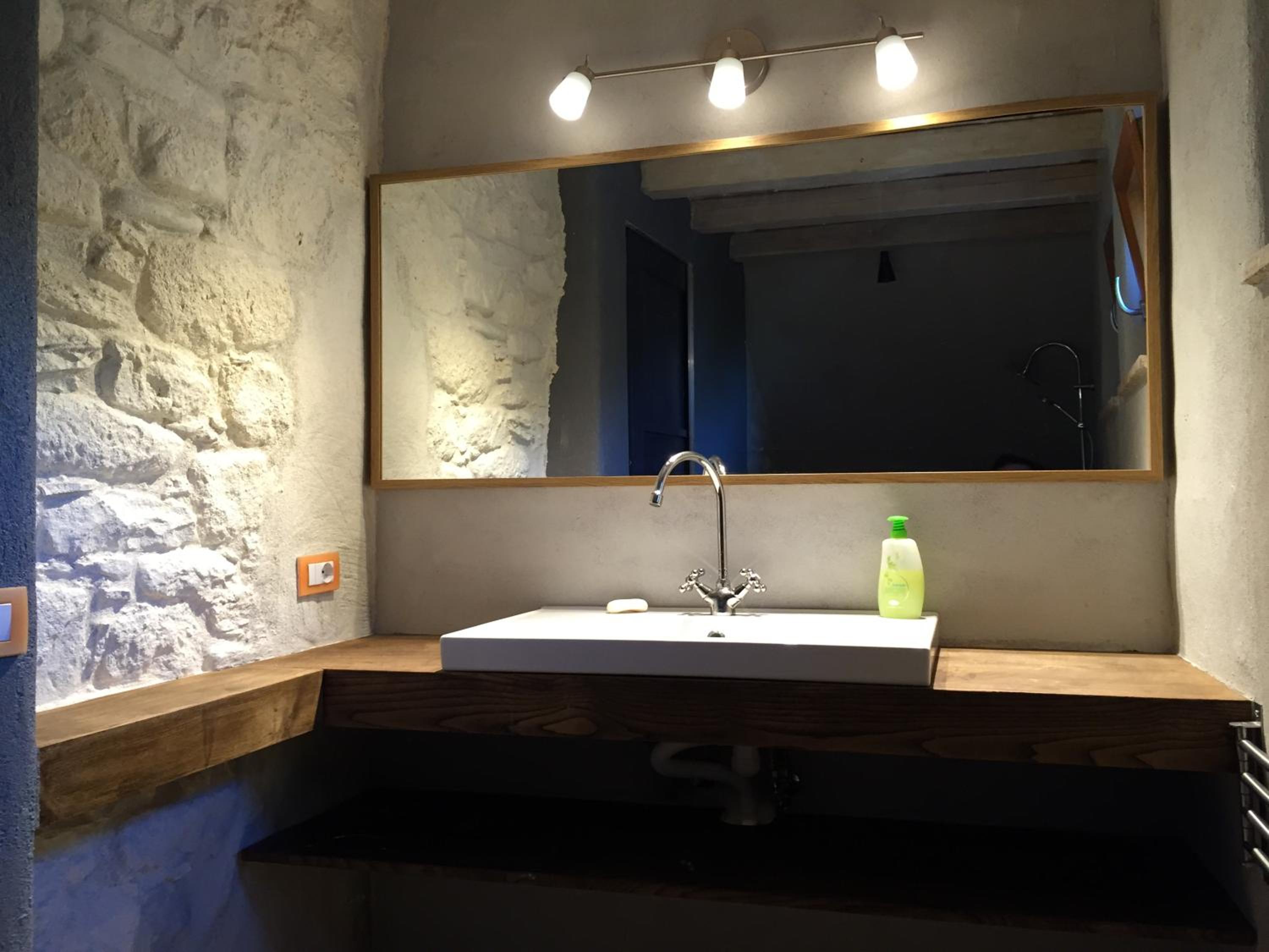 Family Room With Private Bathroom photo 2
