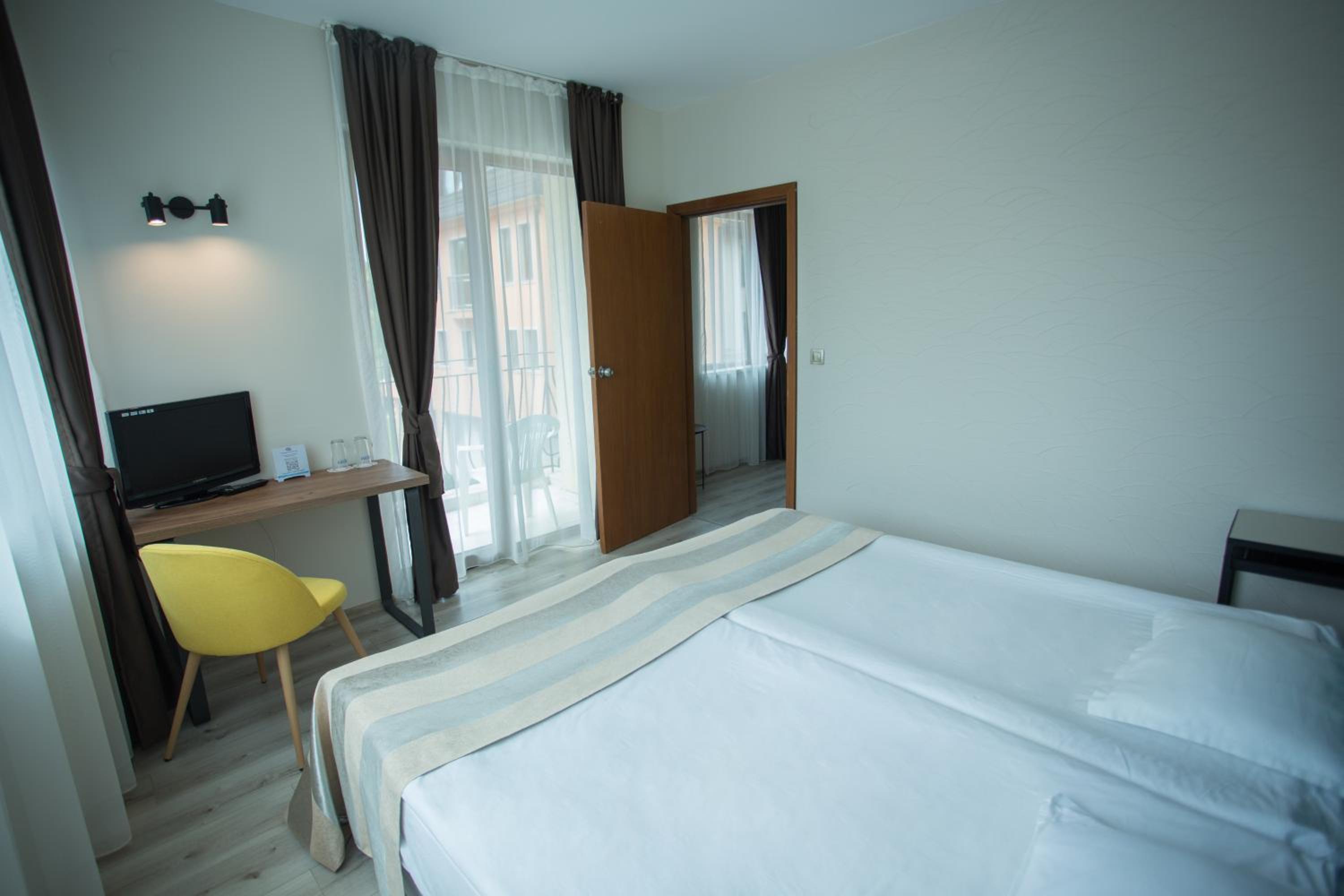 Suite photo 1
