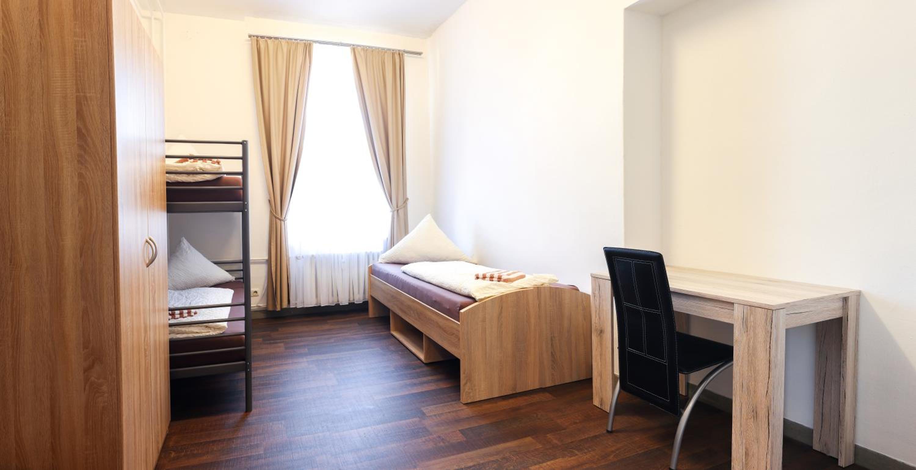 Triple Room with Shared Bathroom photo 1