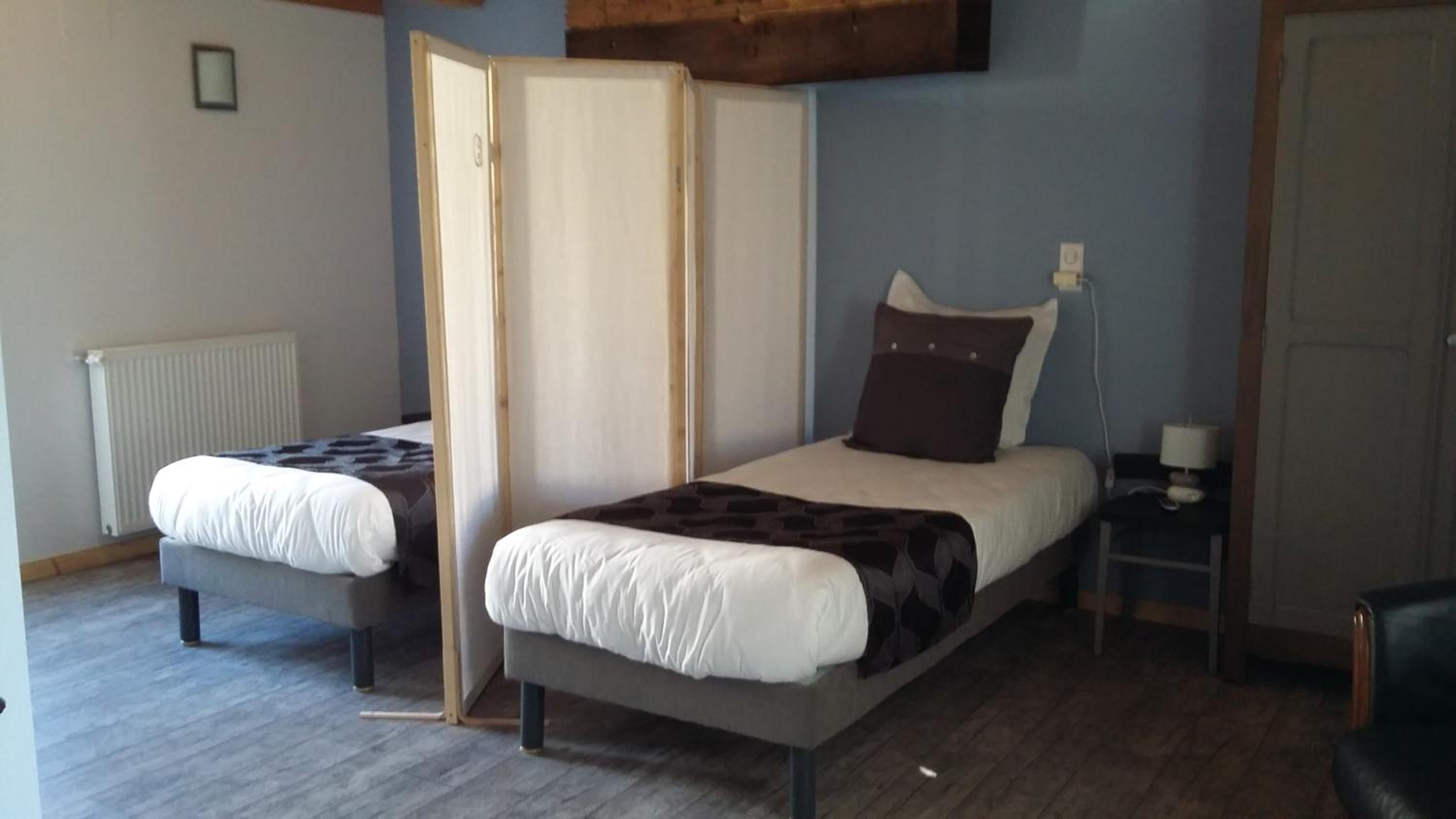 Twin Room - Photo 26