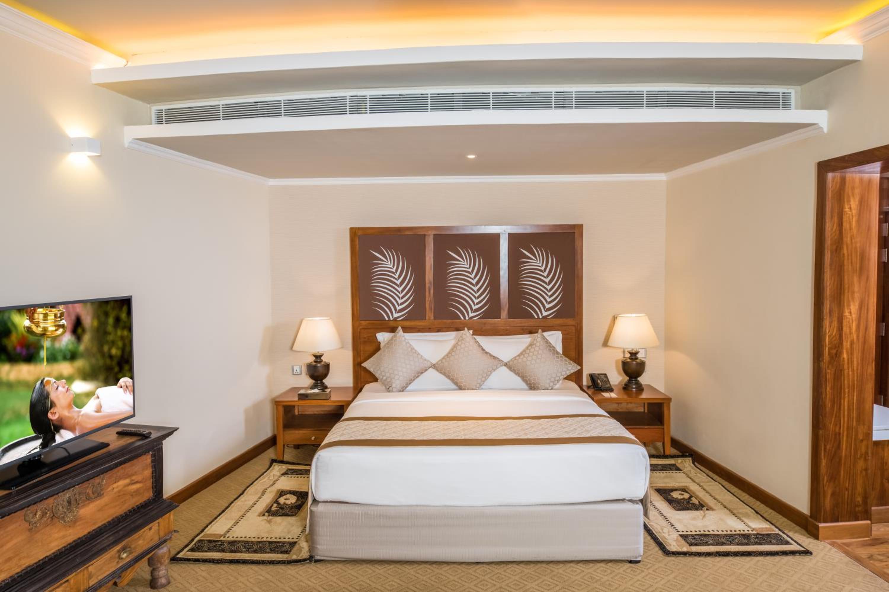 Junior Suite with Mountain View  photo 3