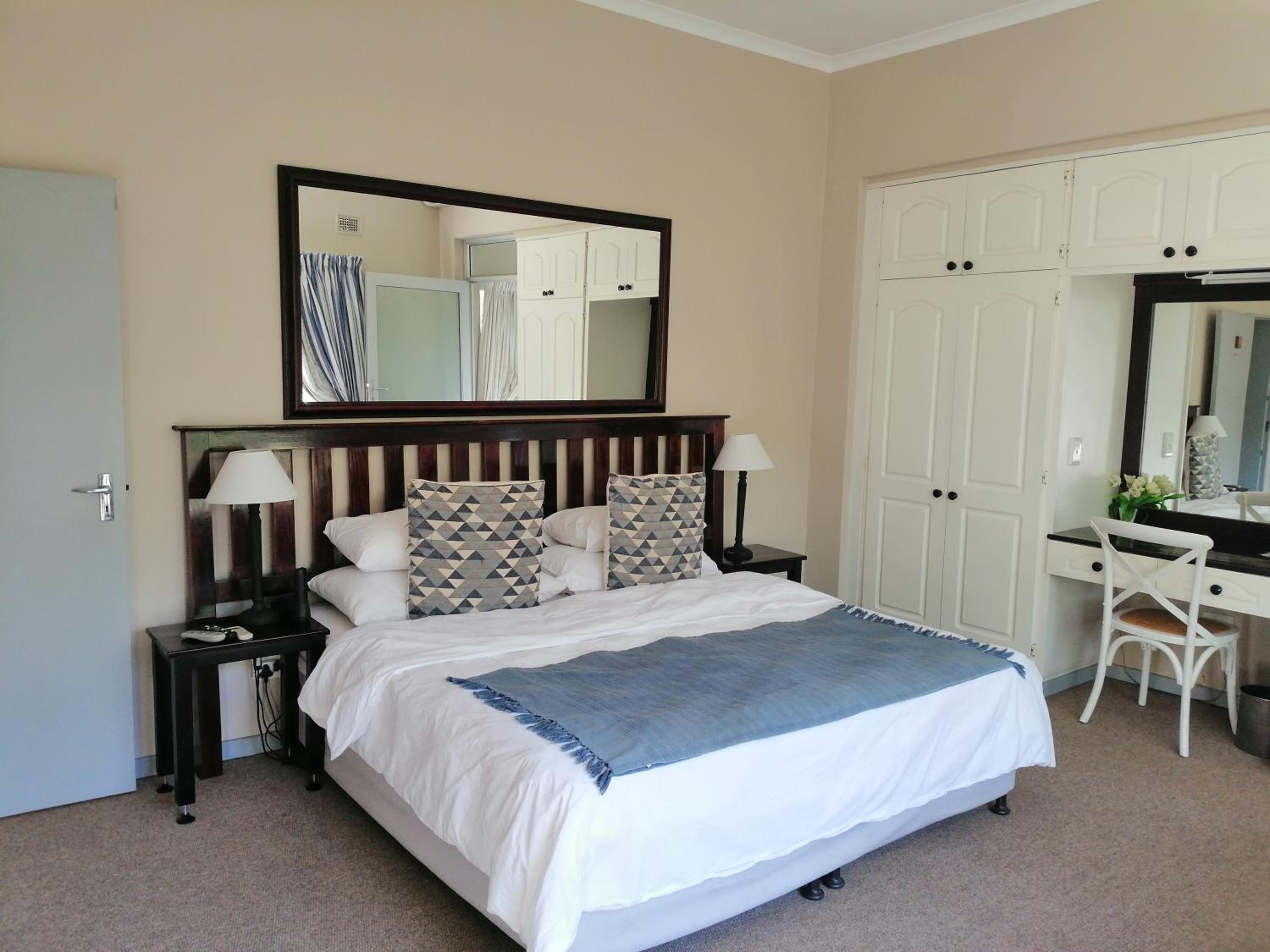 Deluxe Double Room - Photo 1