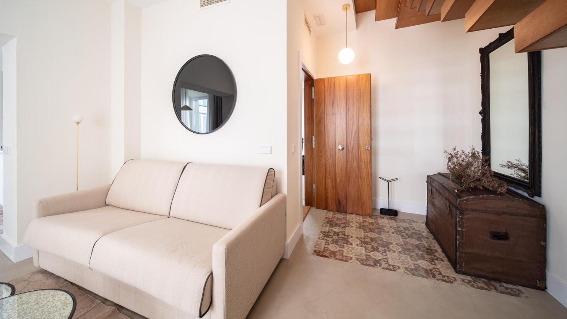 One-Bedroom Apartment - Photo 20