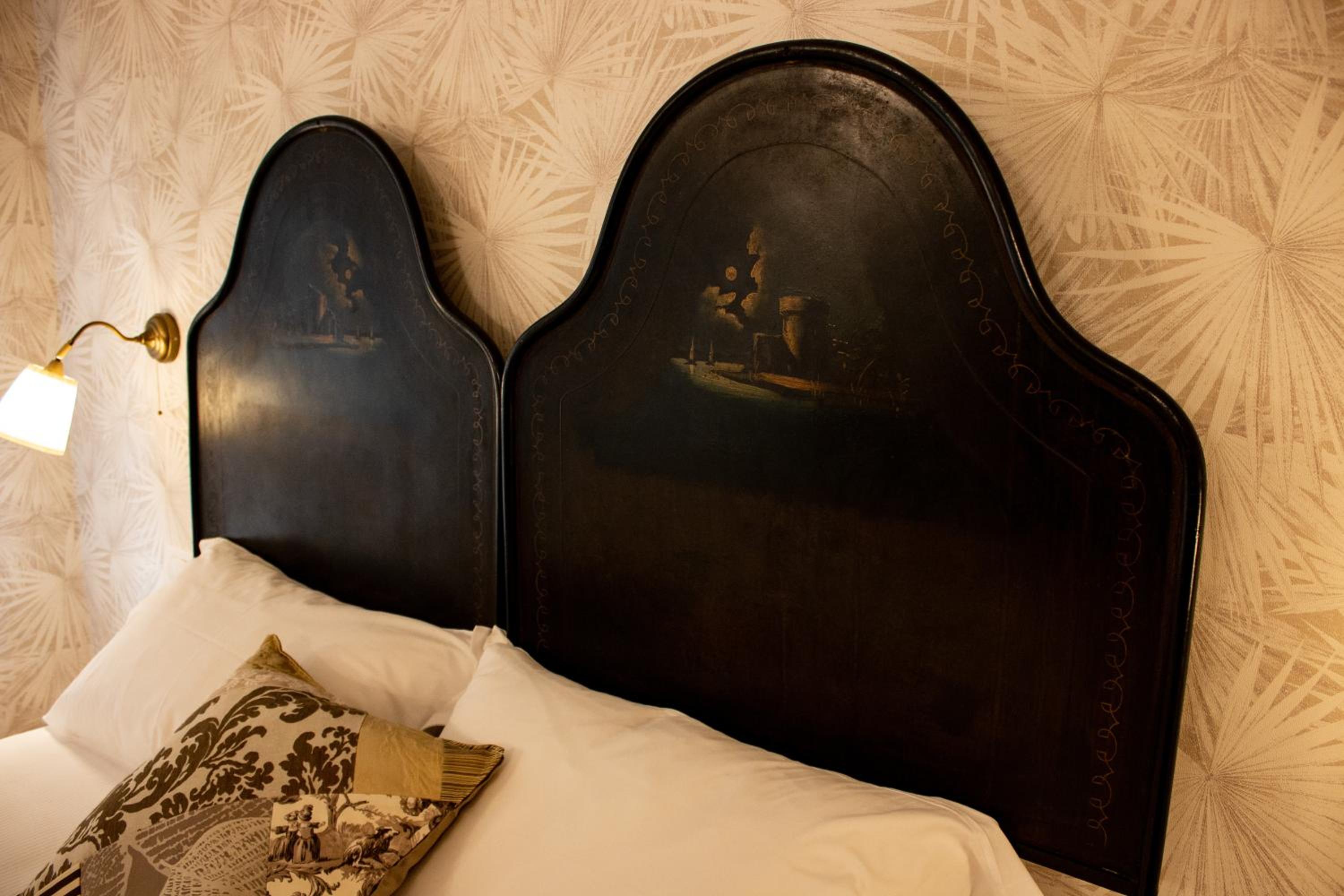 Superior Double Room - Photo 4