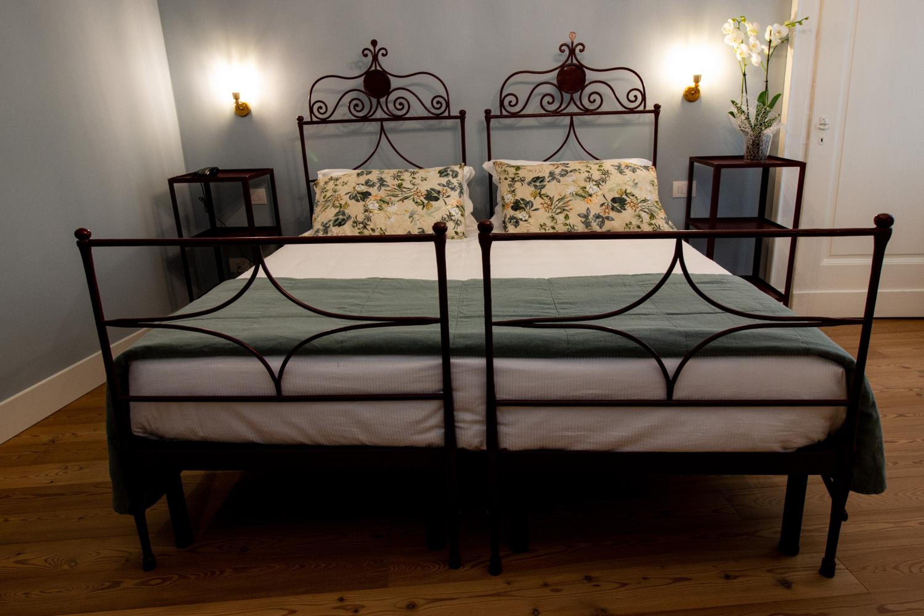 Superior Double Room - Photo 10