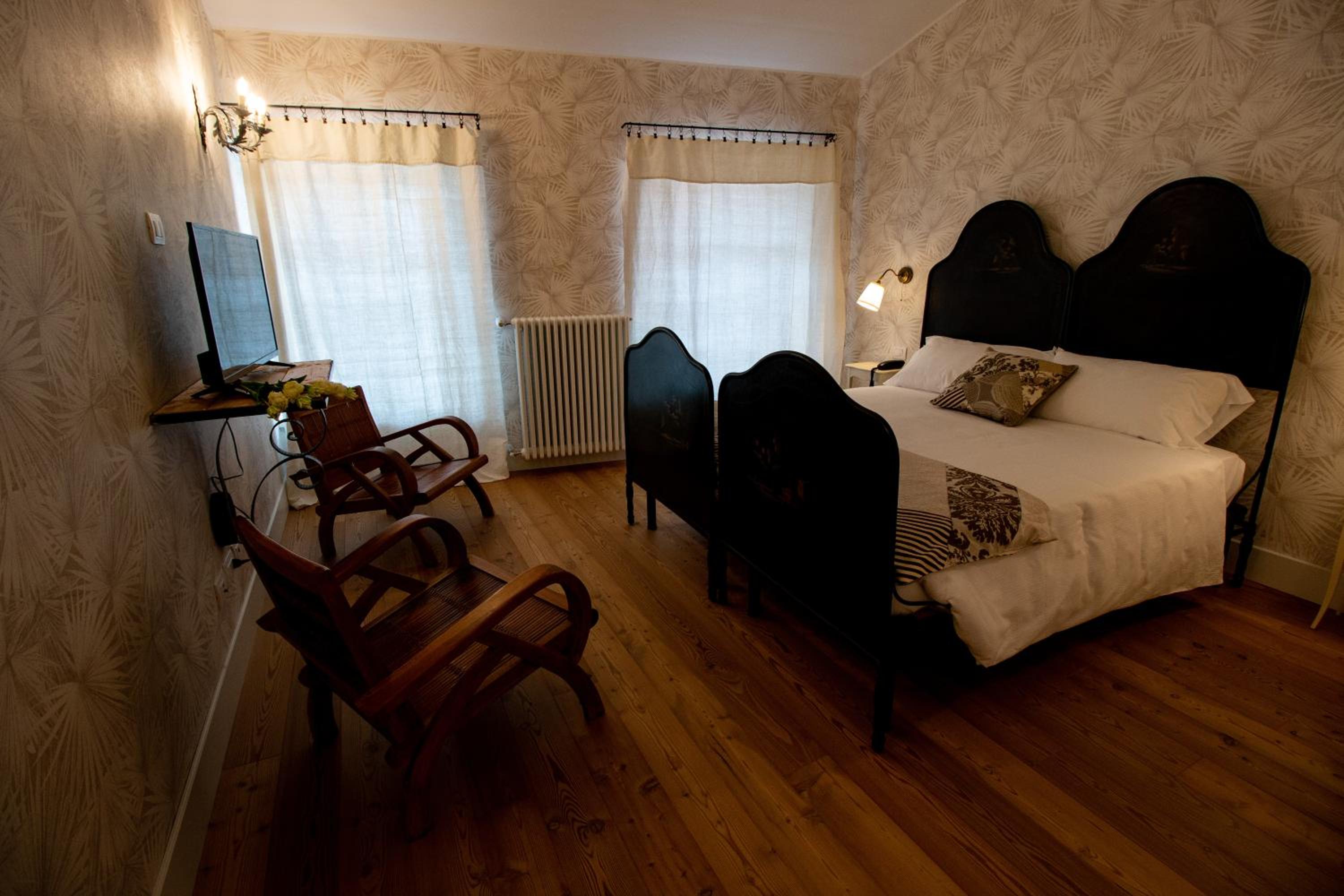 Superior Double Room - Photo 13