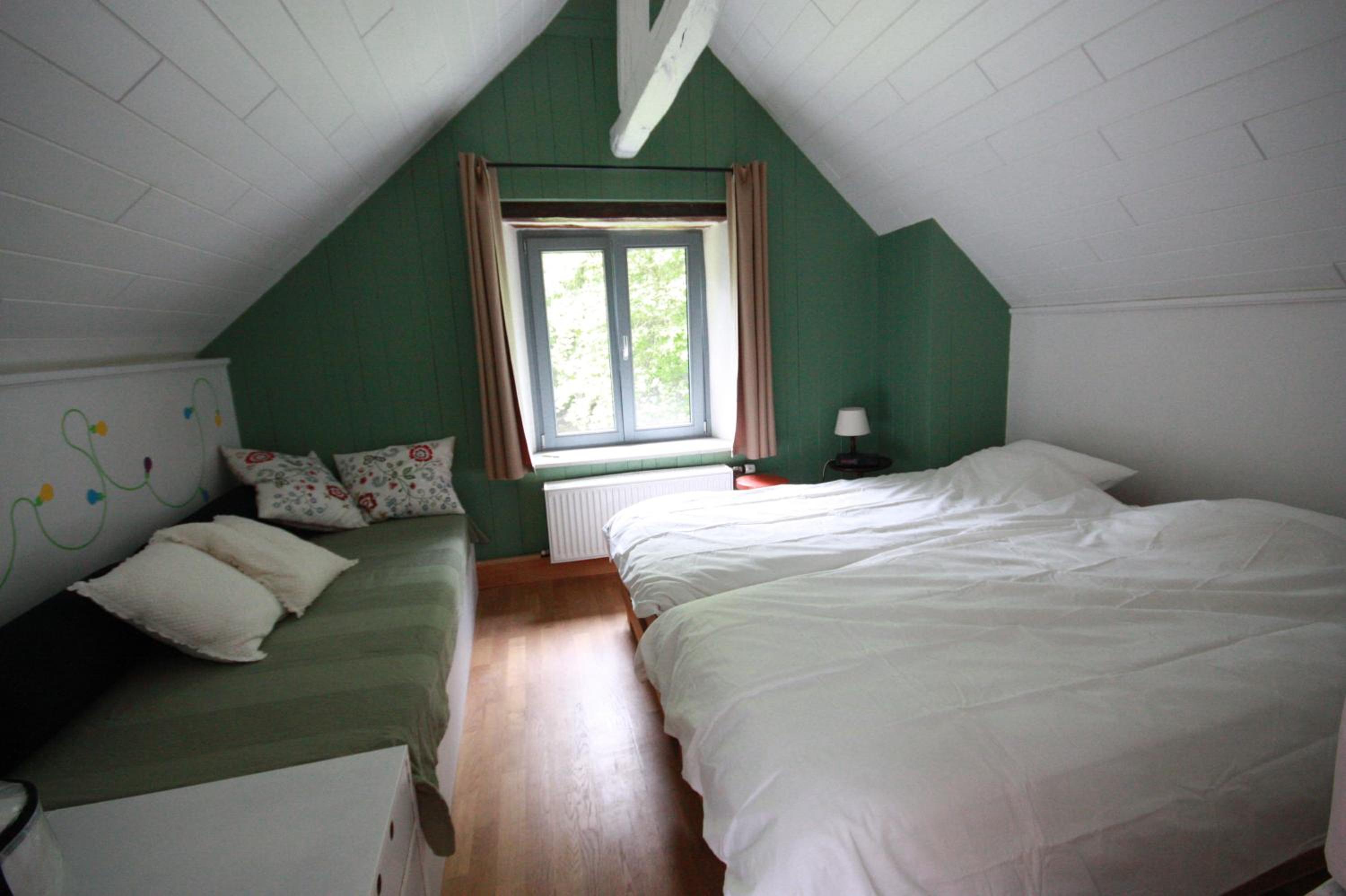Two-Bedroom Cottage photo 2