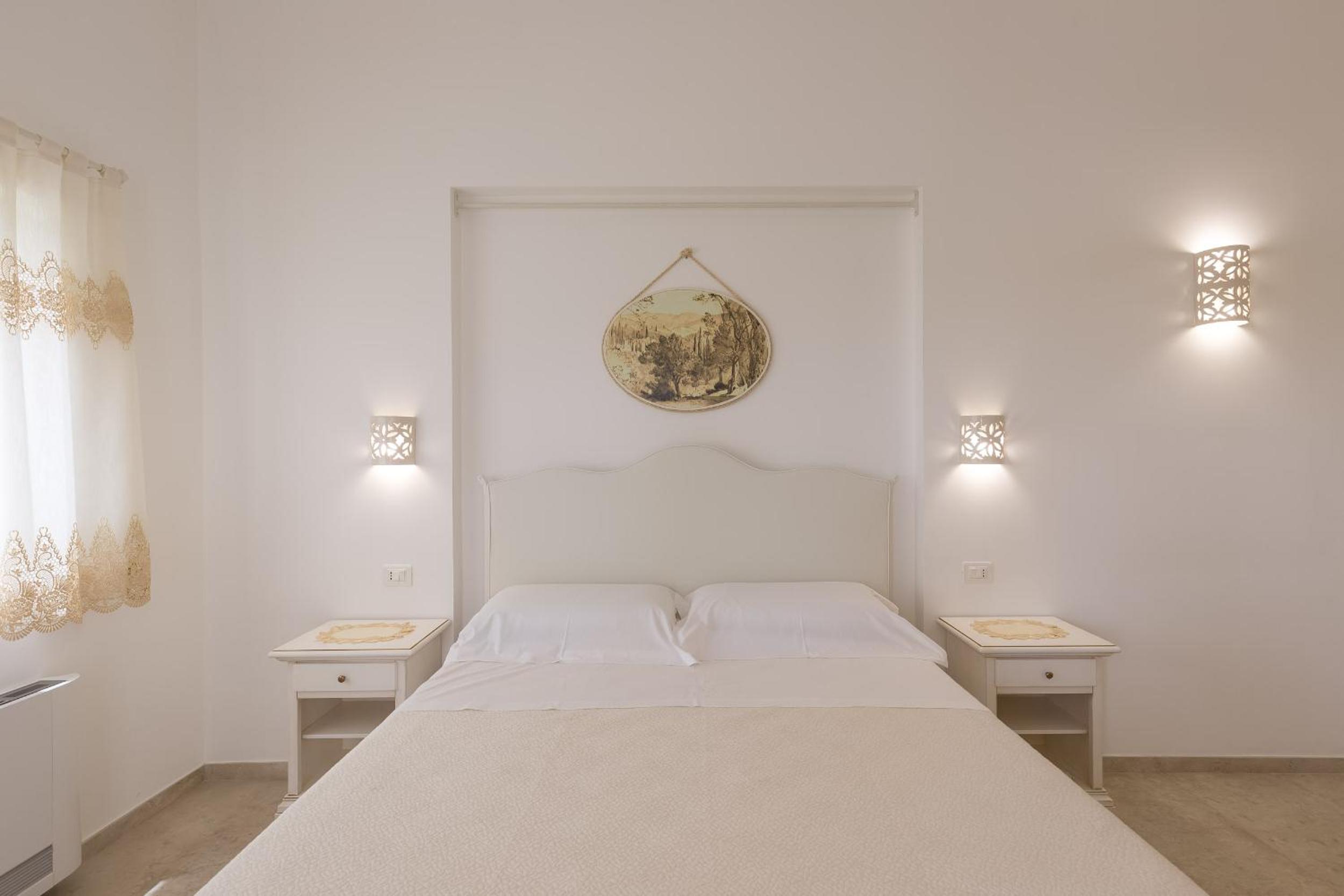 Quadruple Room with Terrace - Photo 21