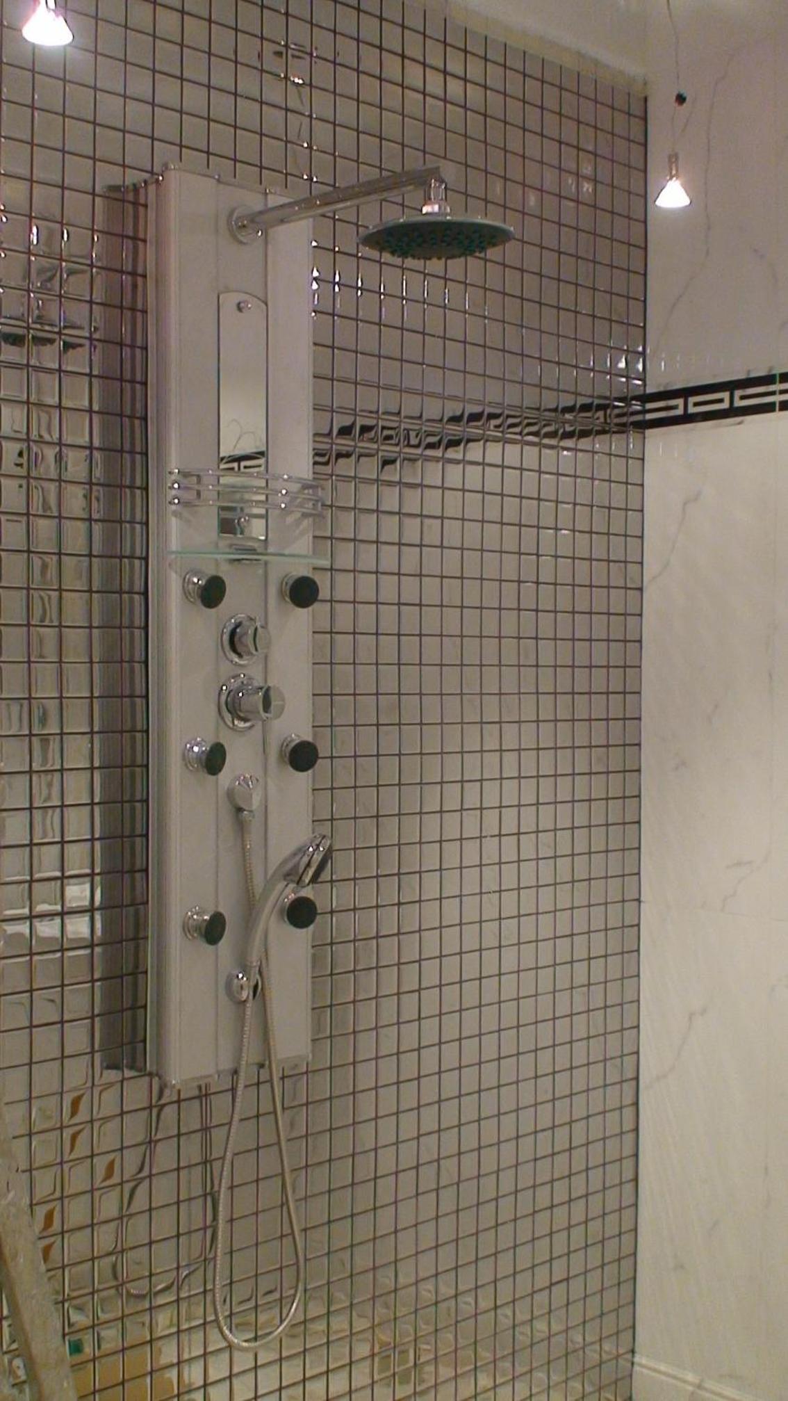 One-Bedroom Apartment (4 Adults) - Photo 15
