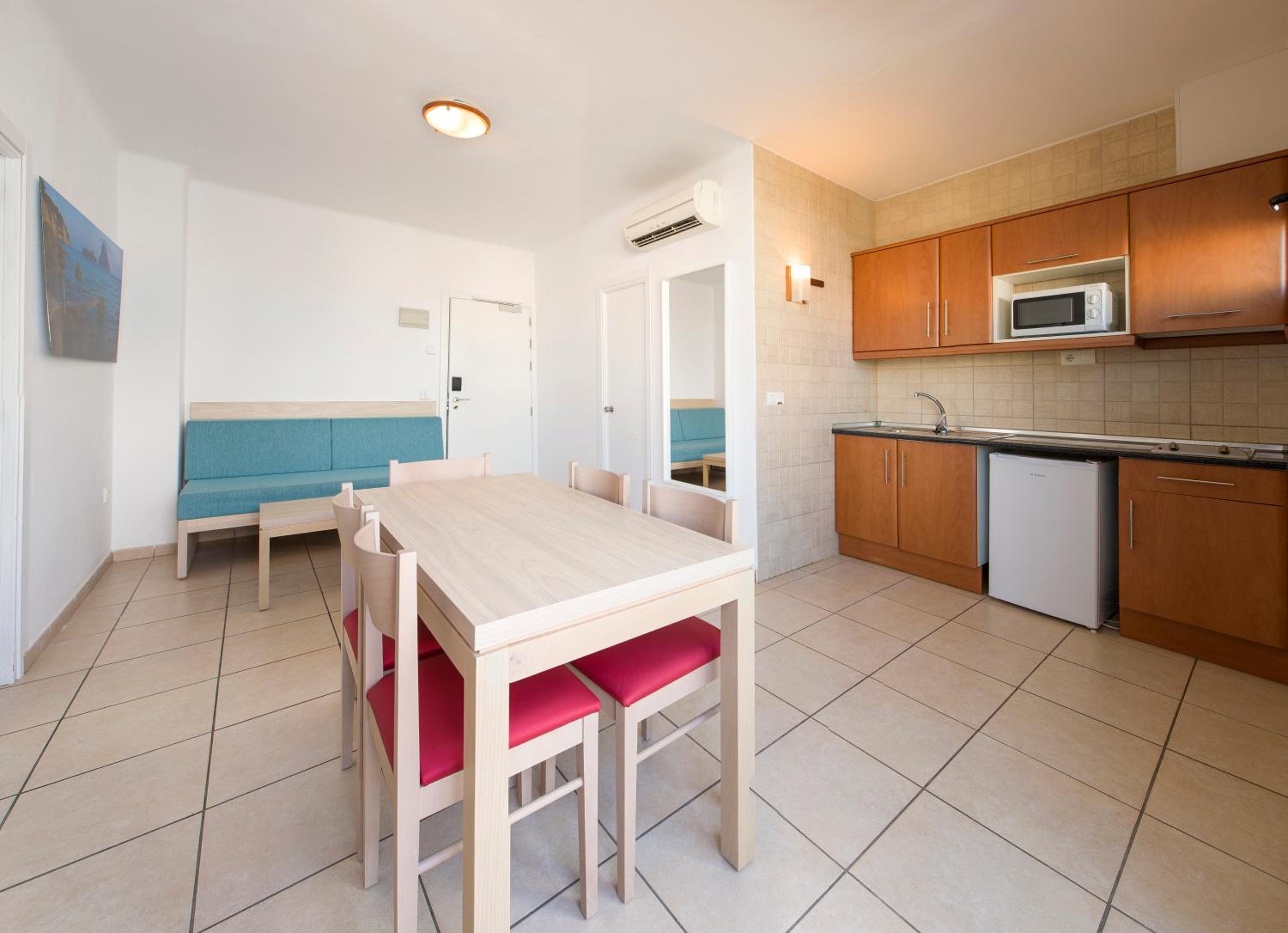 Two-Bedroom Apartment - Photo 12
