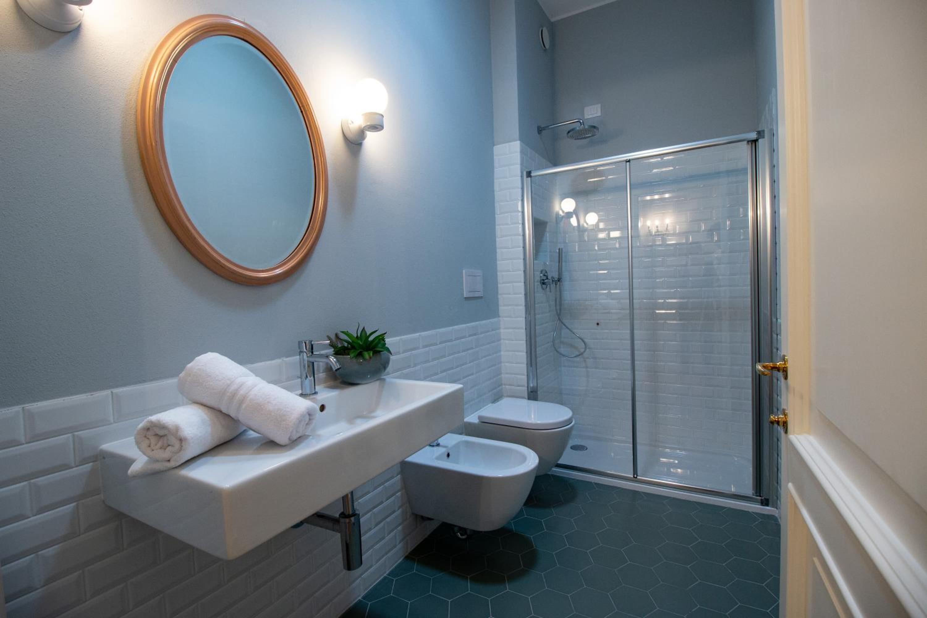 Two-Bedroom Suite - interconnecting rooms - Photo 7