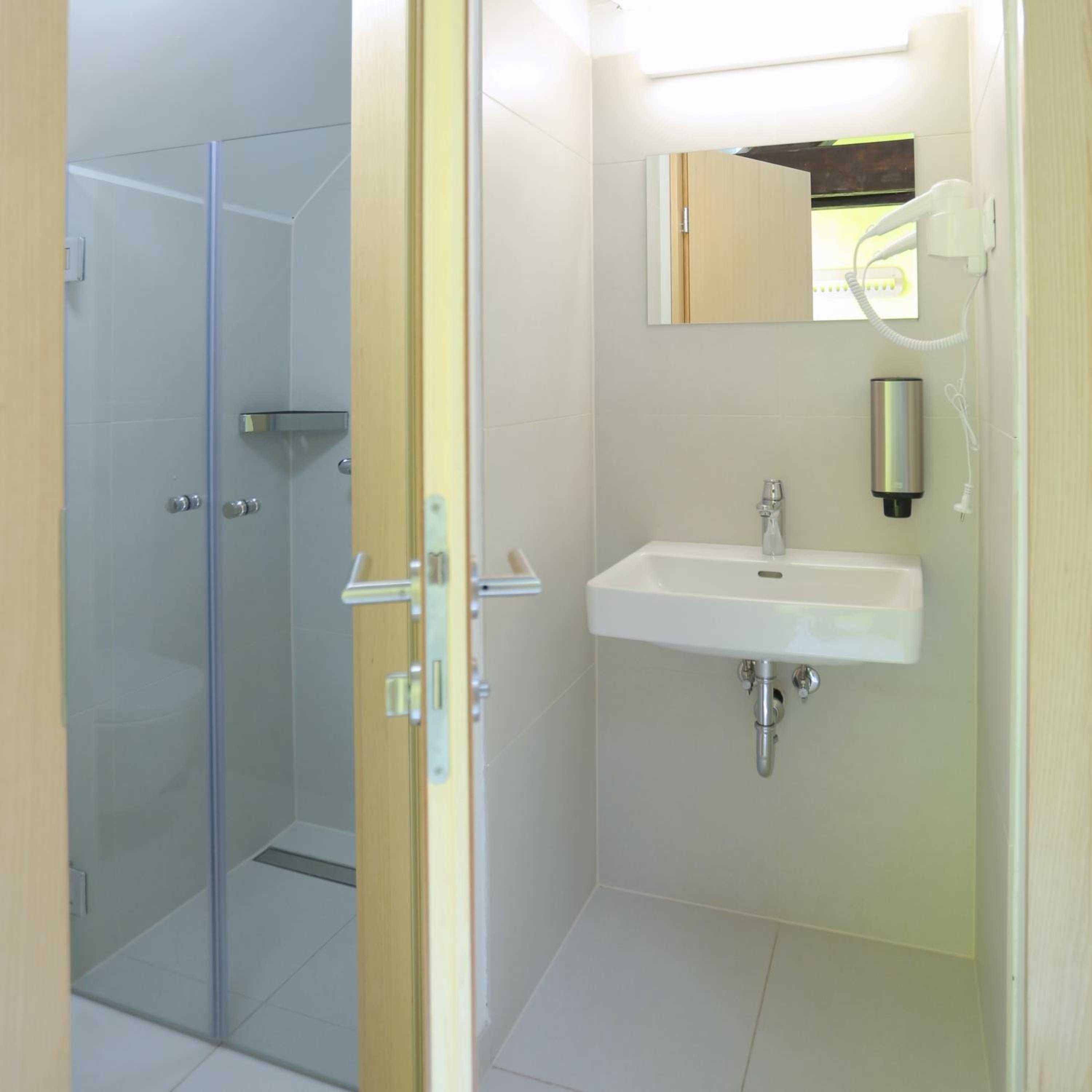 Single Bed in Female Dormitory Room photo 3