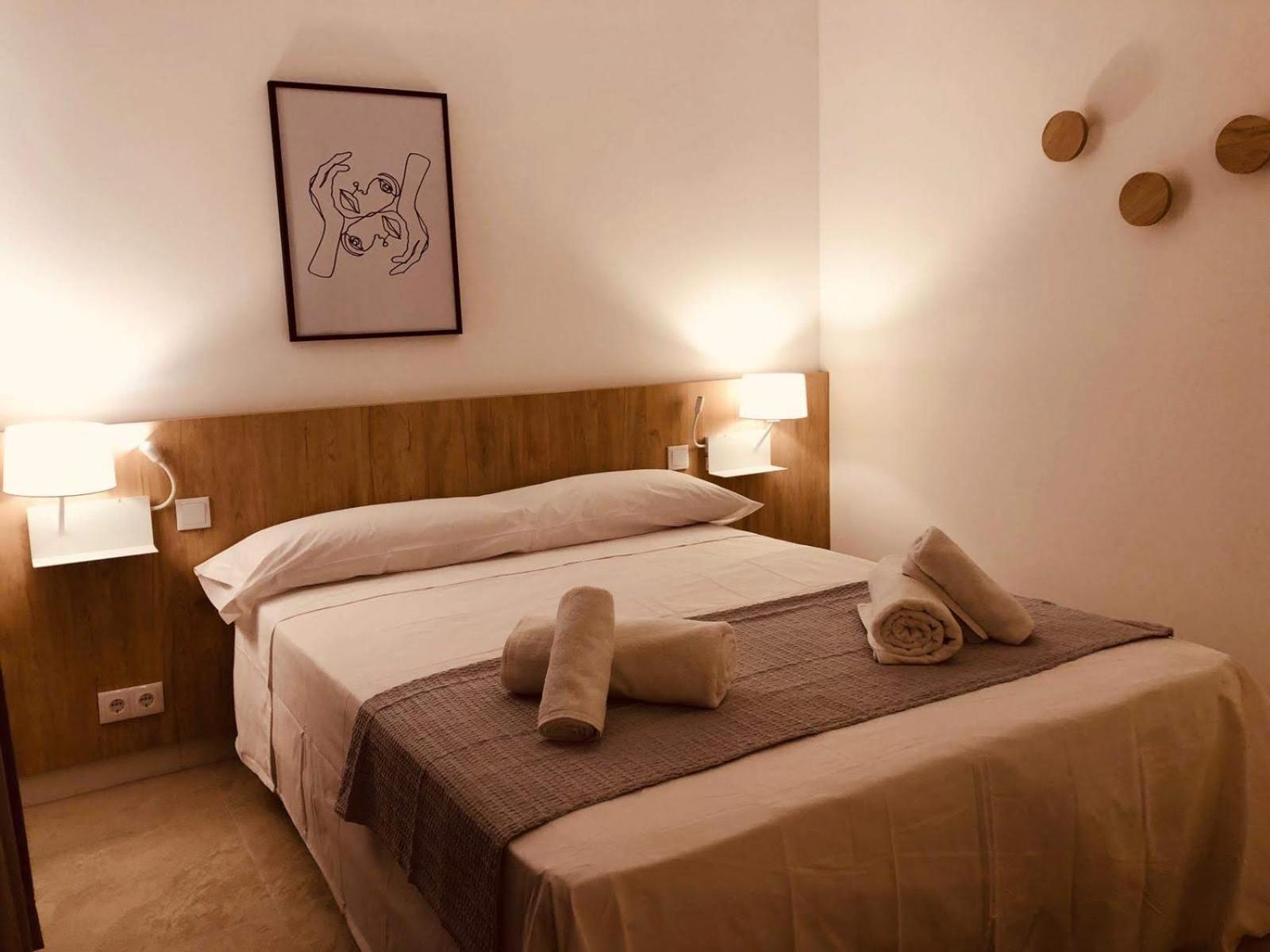 Double Room - Photo 2