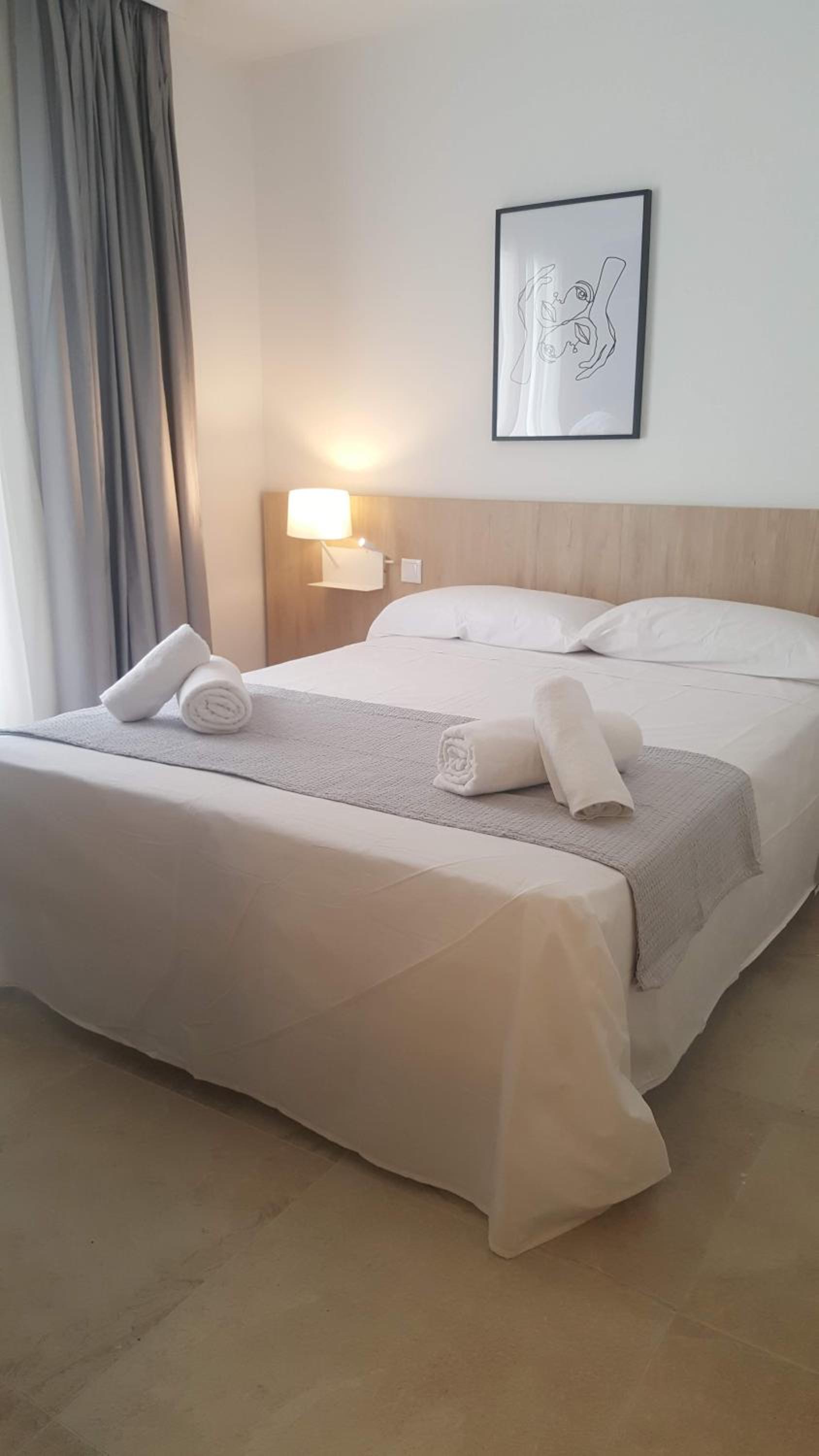 Double Room - Photo 1
