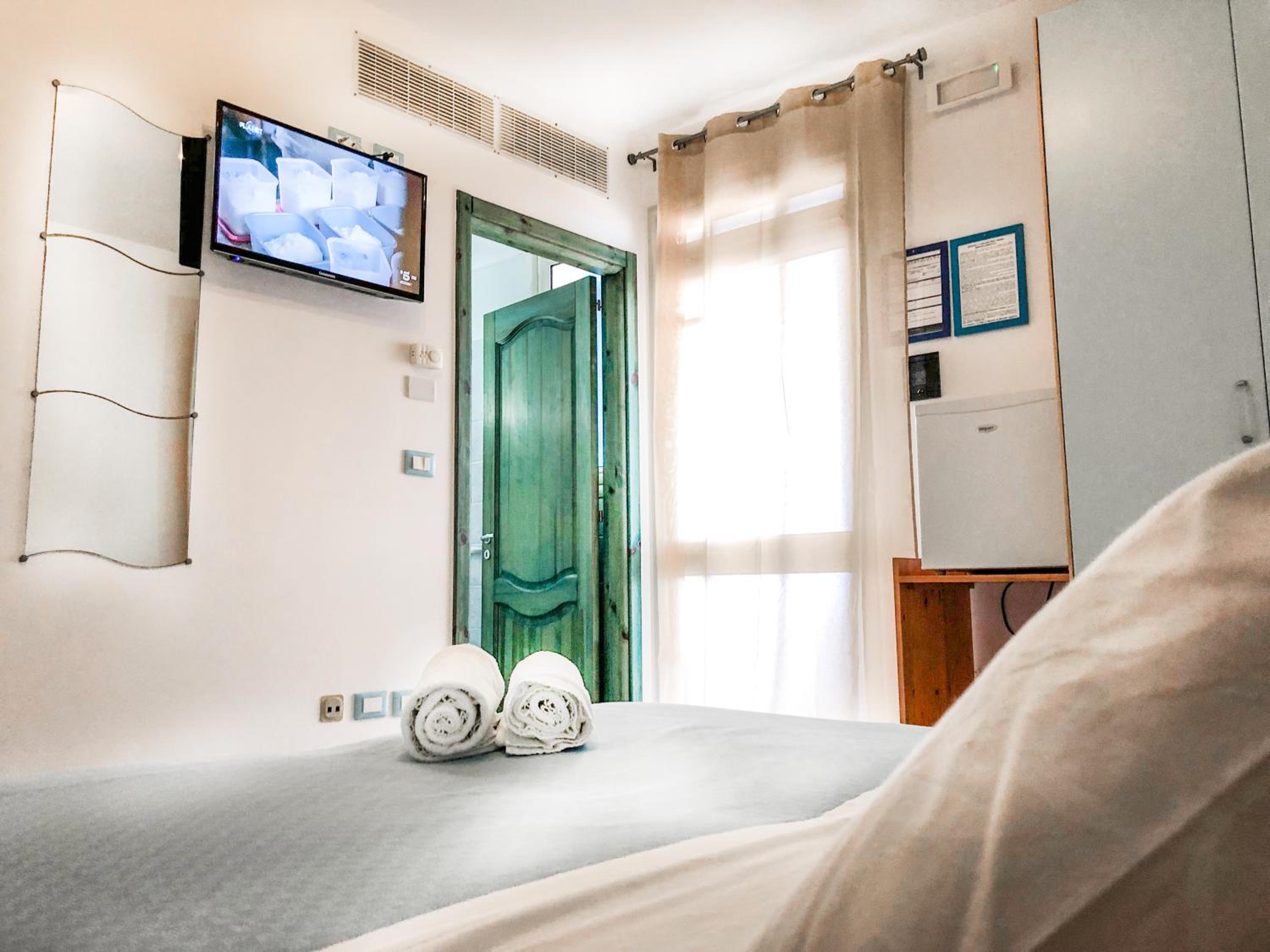 Double Room with Sea View photo 3