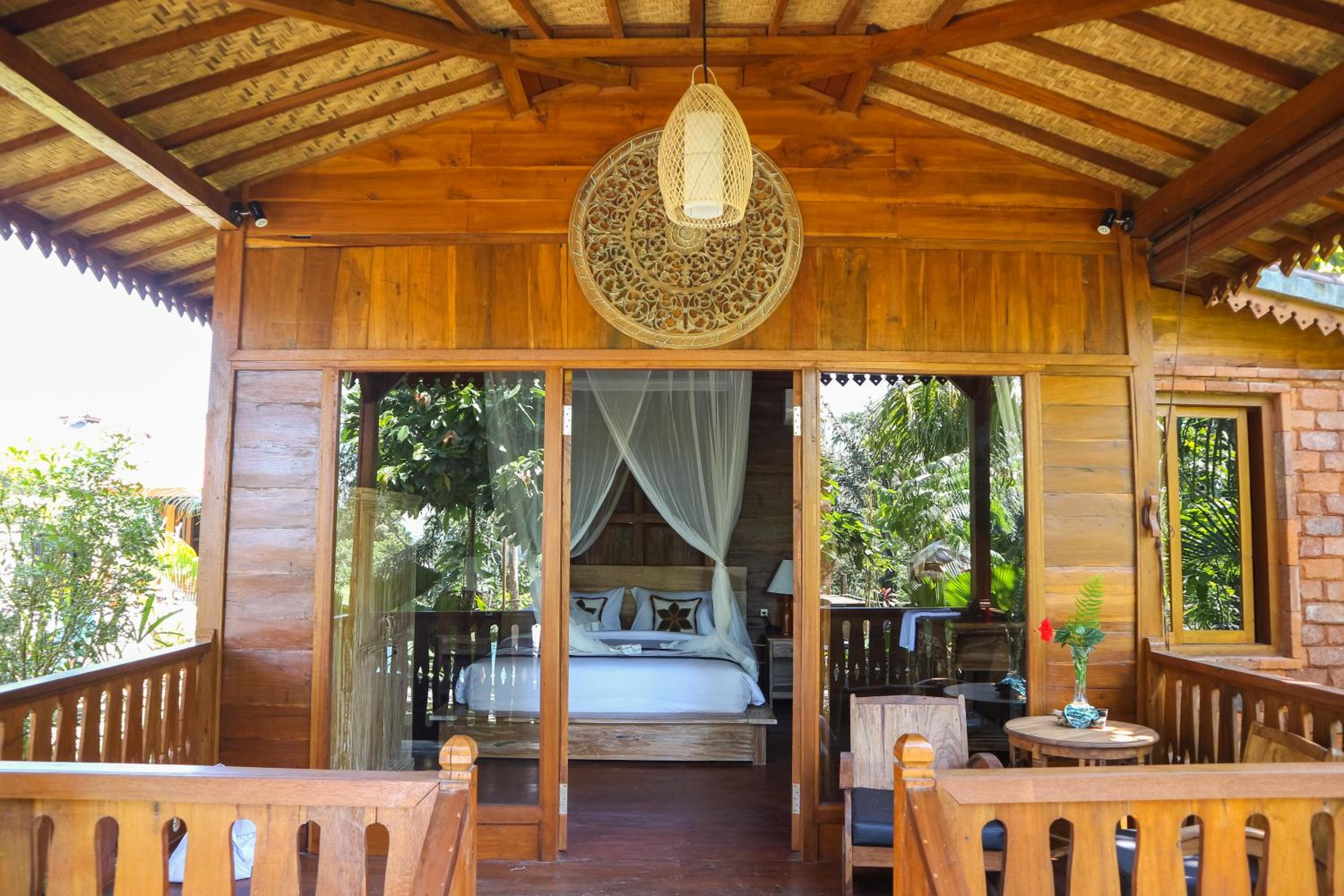Deluxe Double Room with Pool View - Photo 3