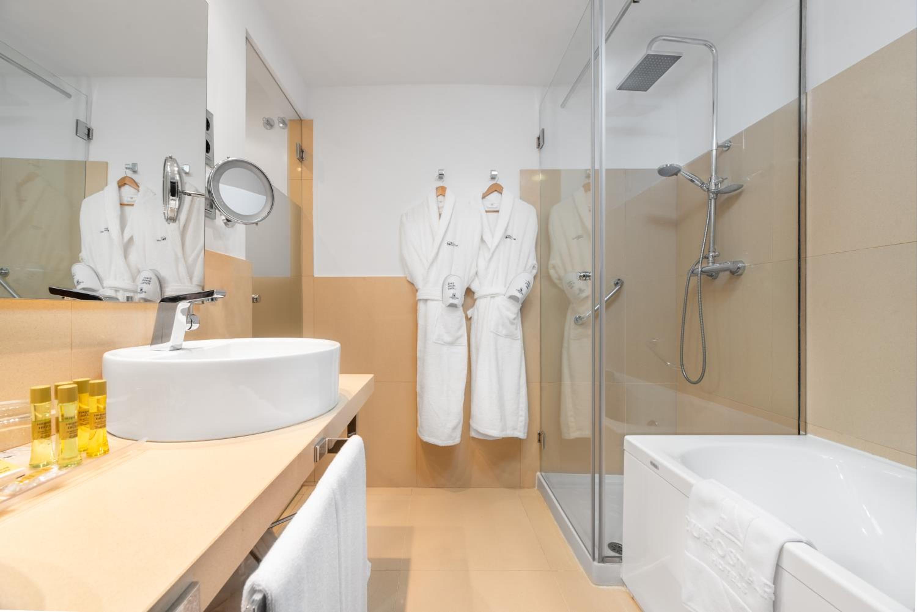 Junior Suite - Photo 5