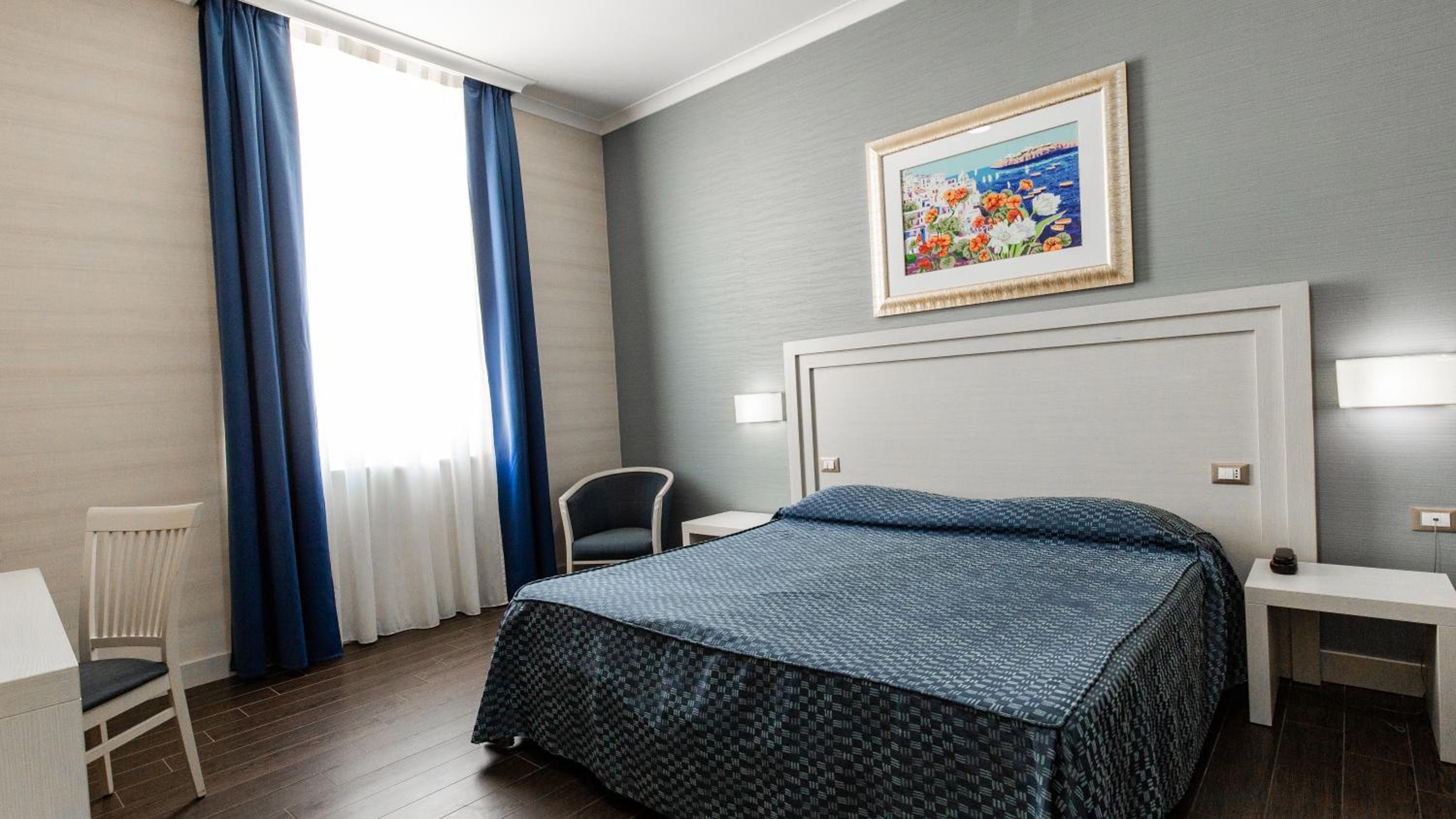 Deluxe Double Room - Photo 4