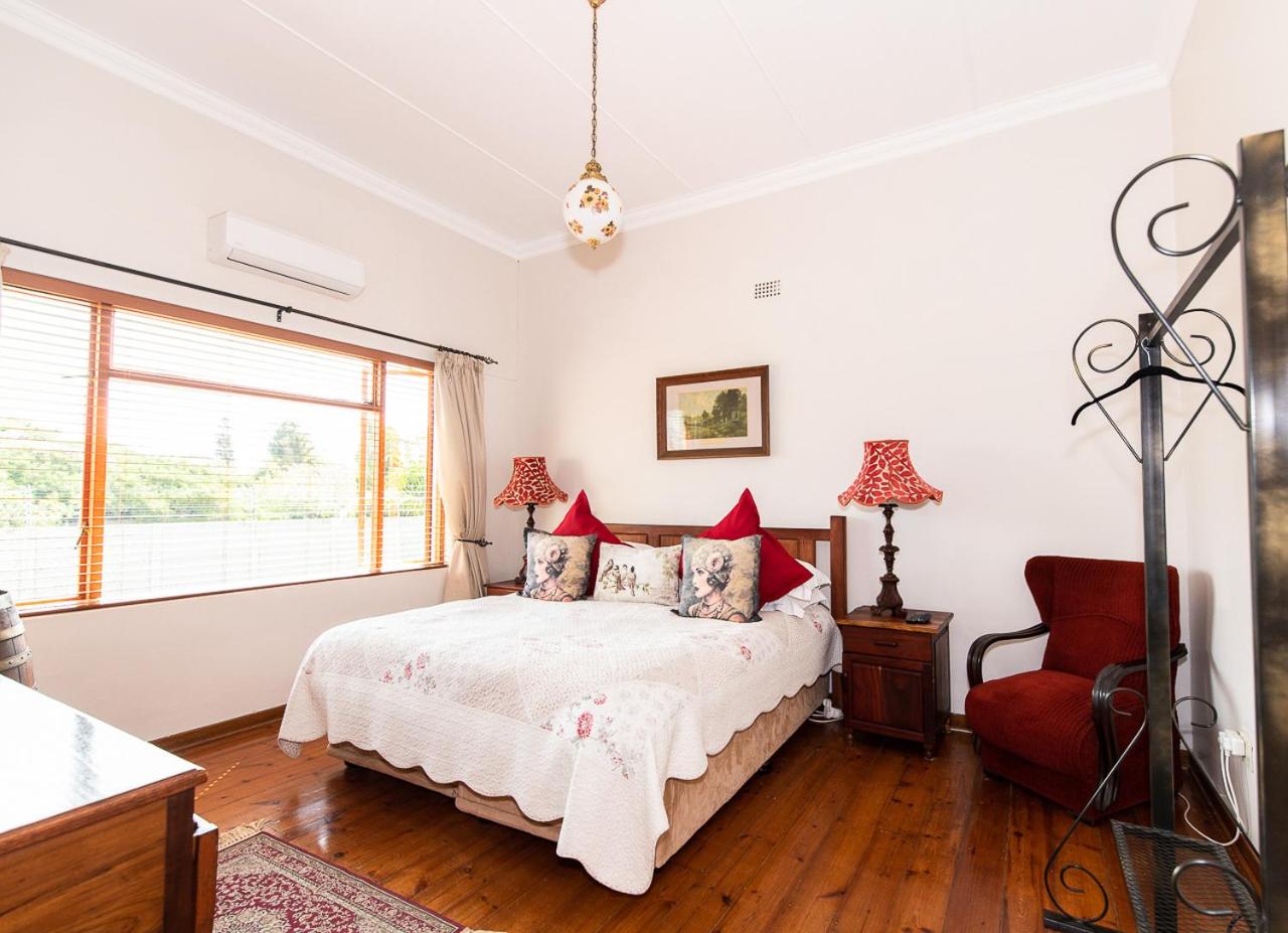 Double Room - Photo 28