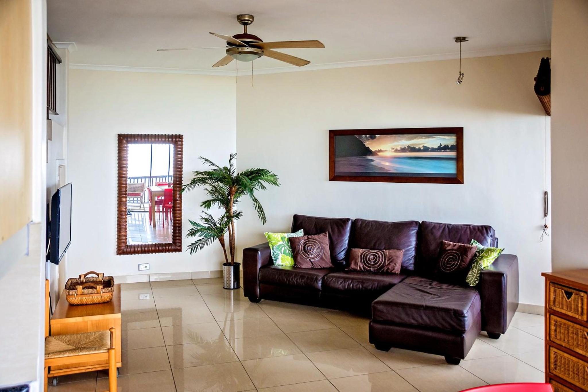 Apartment - Split Level - Photo 7