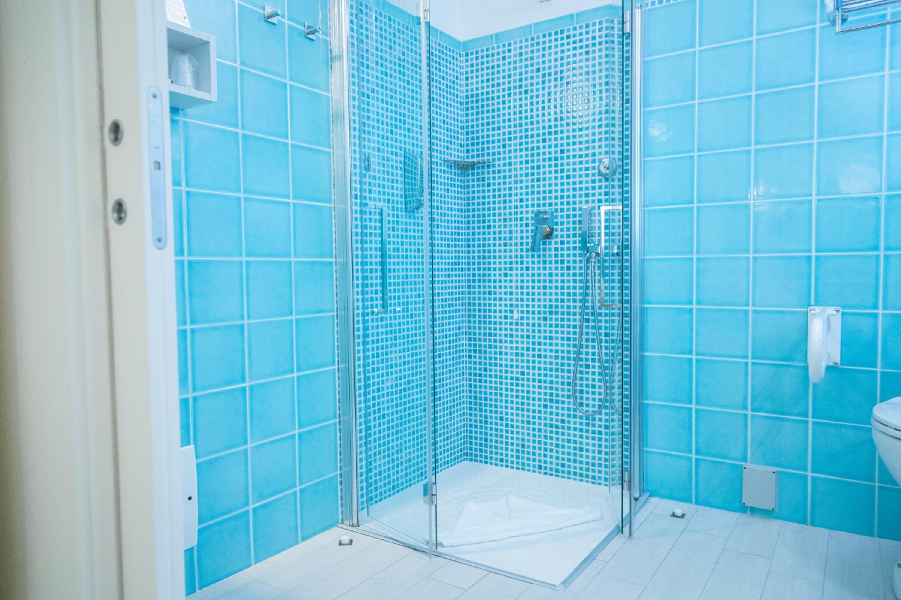 Double or Twin Room - Disability Access photo 3