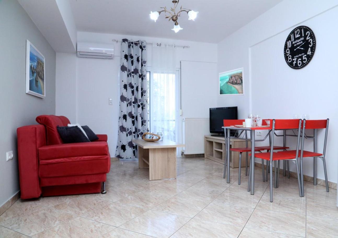 Apartment with Garden View photo 2