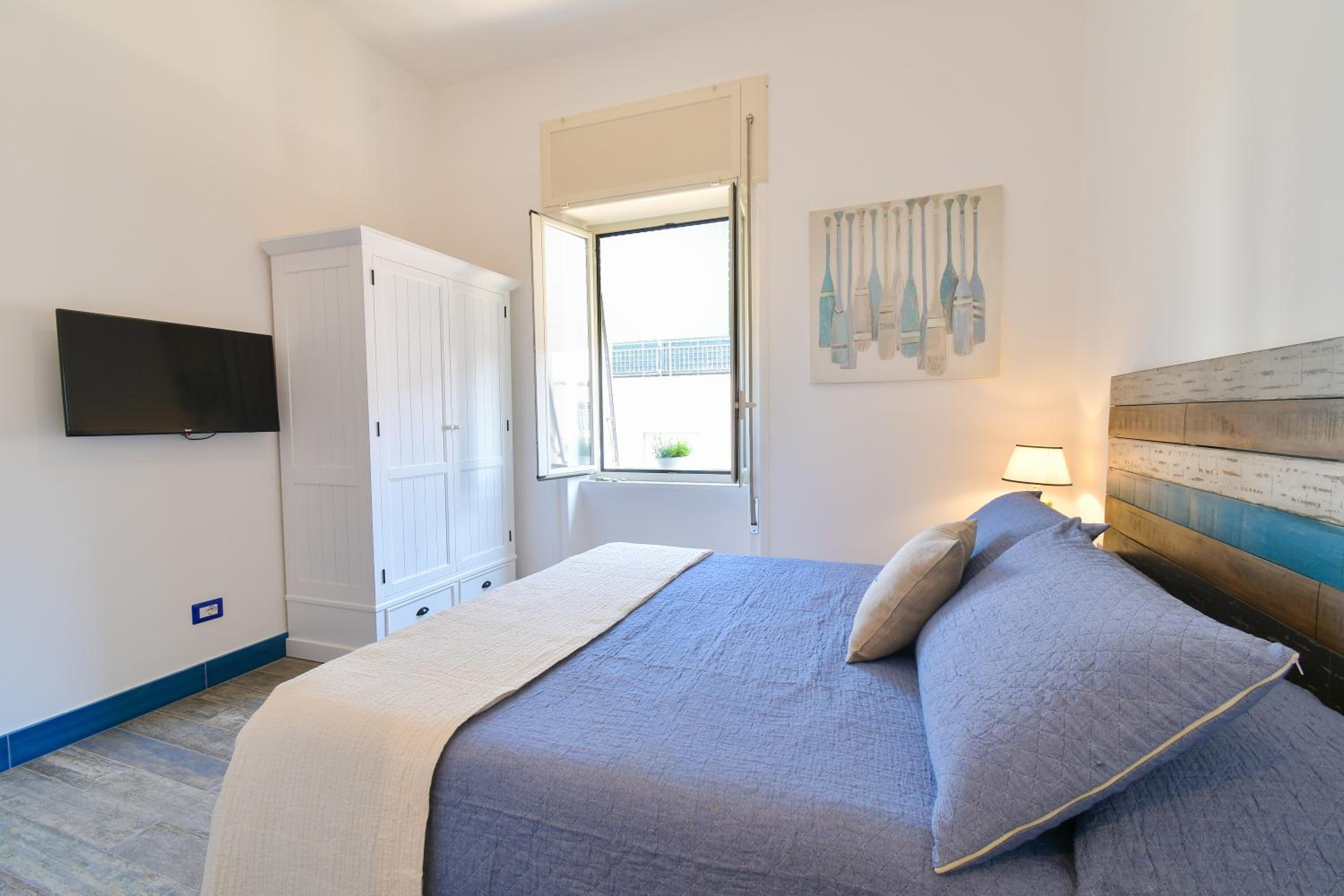 Double Room - Photo 2