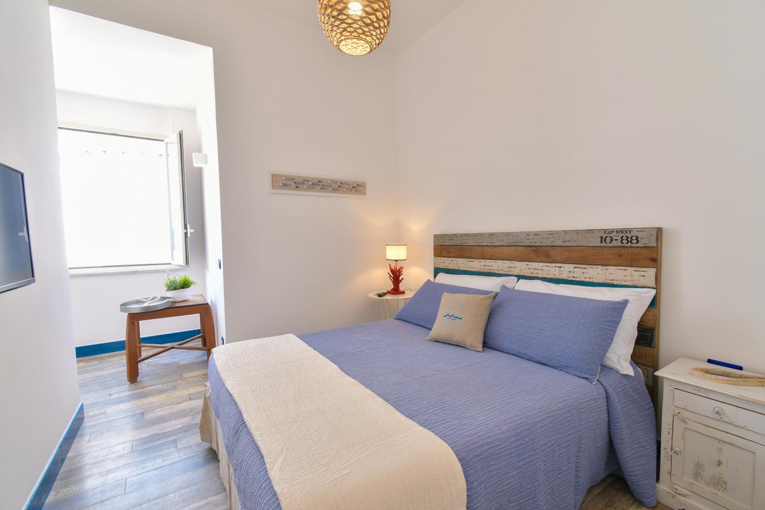 Double Room - Photo 3